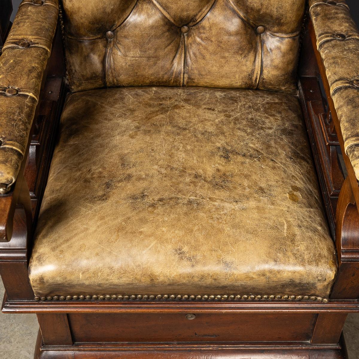 Métal Écaille de jockey victorienne ancienne du 19ème siècle par WT Avery, vers 1880 en vente
