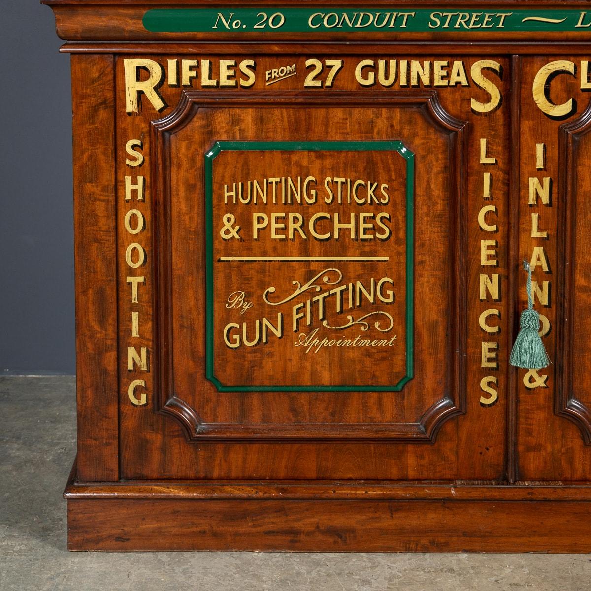 Antique 19th Century Victorian Mahogany Gun Shop Display Cabinet c.1880 For Sale 5