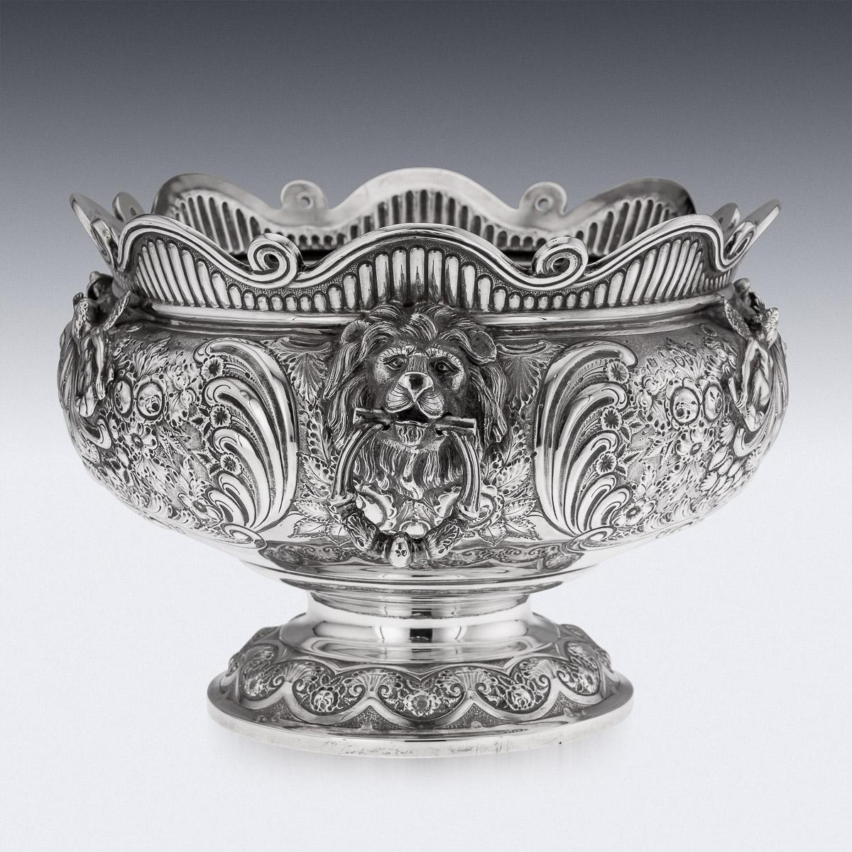 English Antique 19th Century Victorian Solid Silver Armada Bowl, London c.1890 For Sale