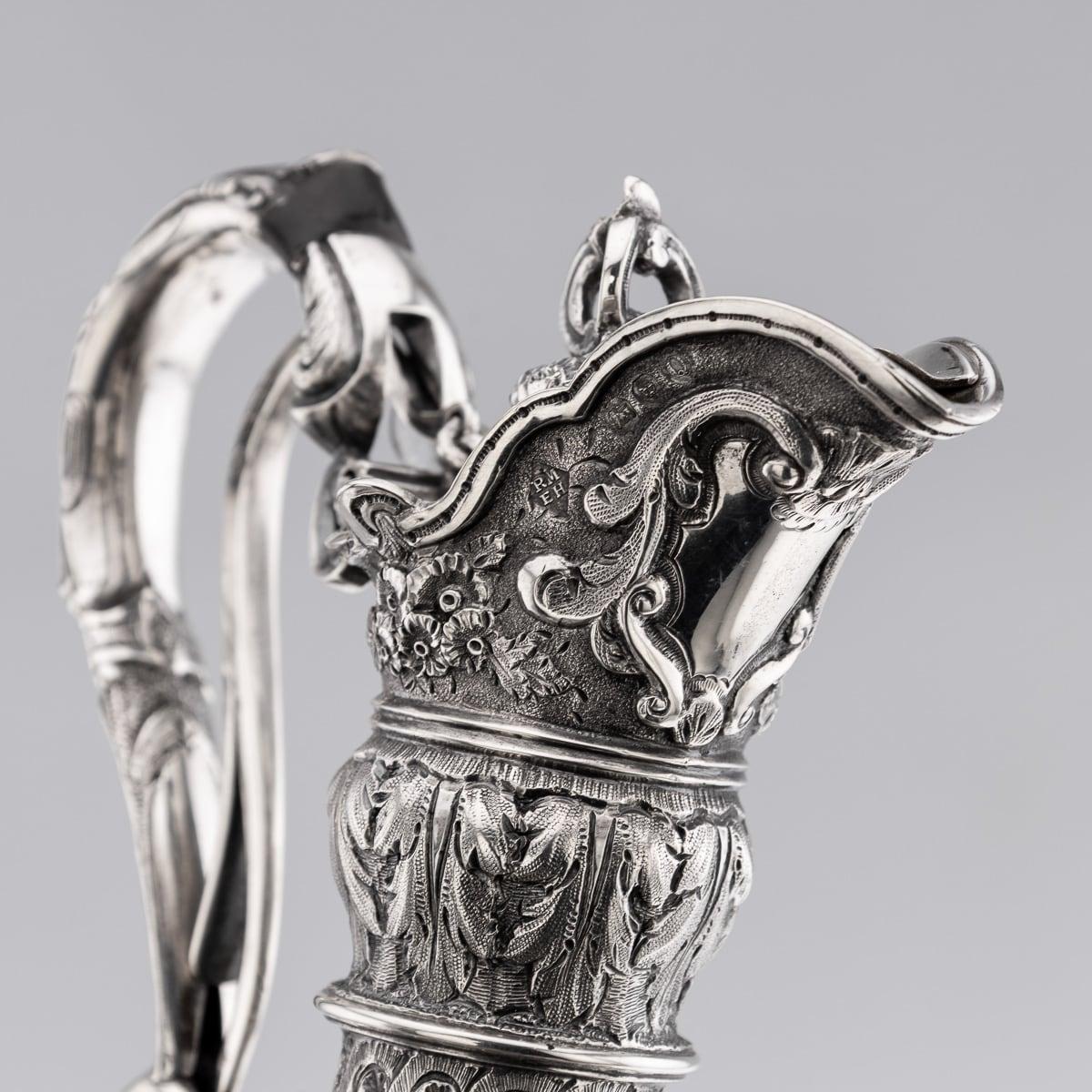 Antigua jarra victoriana del siglo XIX de plata maciza Armada, Londres c.1891 en venta 4