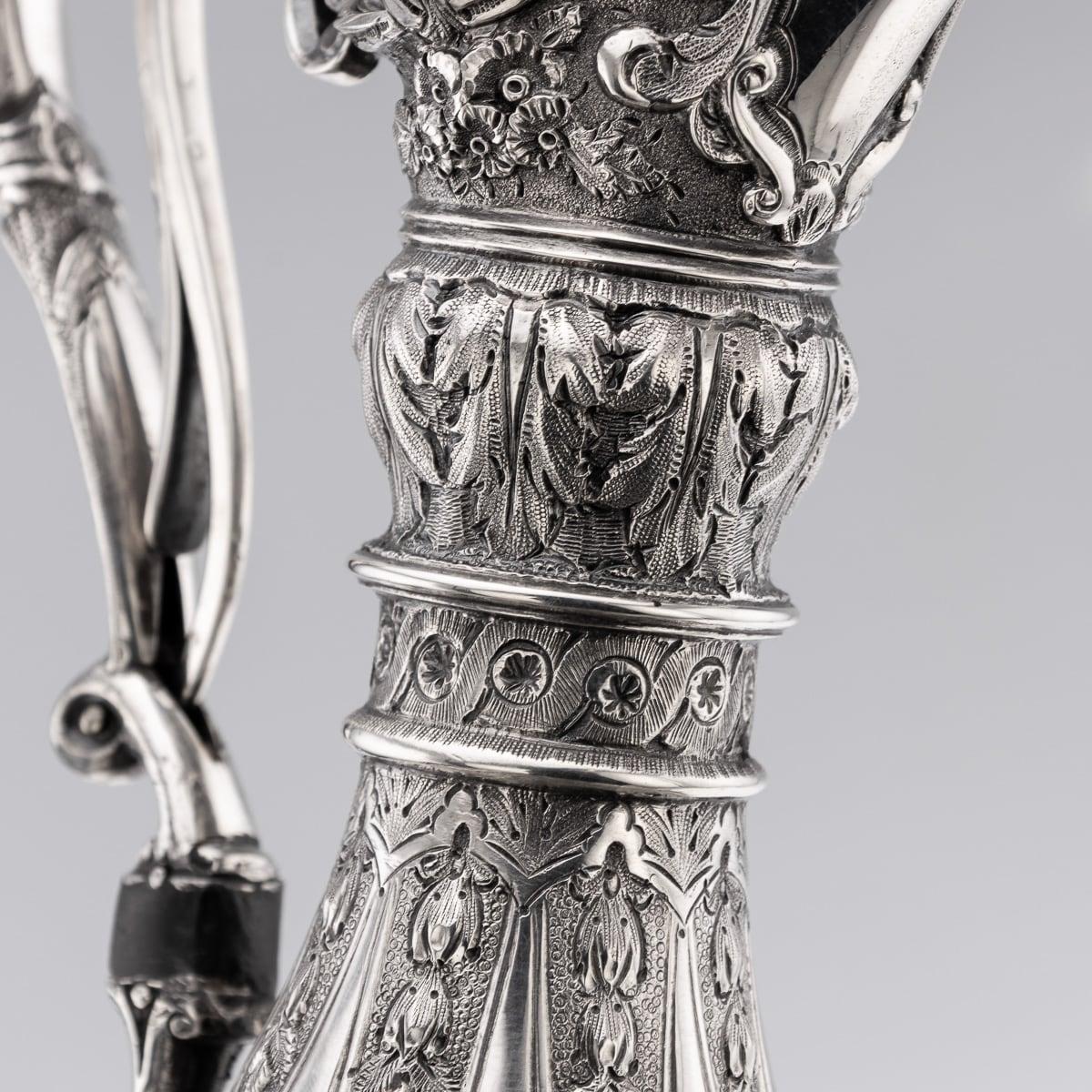Antigua jarra victoriana del siglo XIX de plata maciza Armada, Londres c.1891 en venta 5