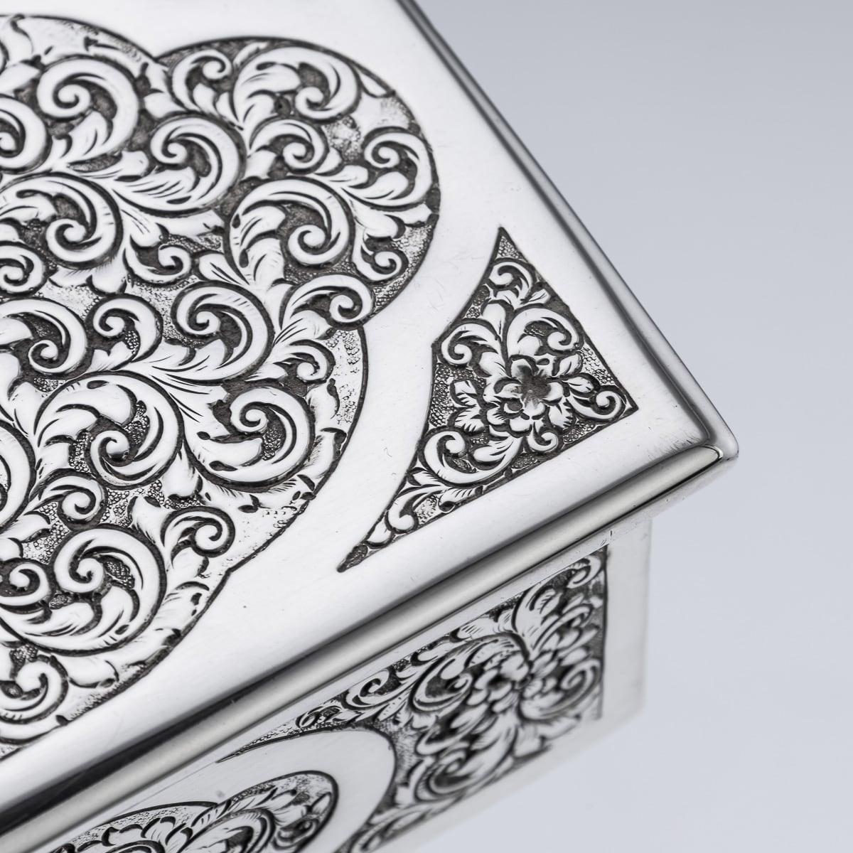 Boîte à cigares victorienne du 19ème siècle en argent massif, Londres, vers 1888 en vente 7