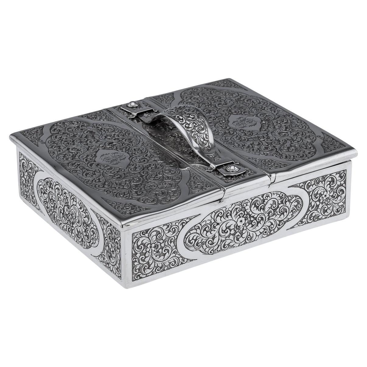 Antigua caja de puros victoriana de plata maciza del siglo XIX, Londres c.1888