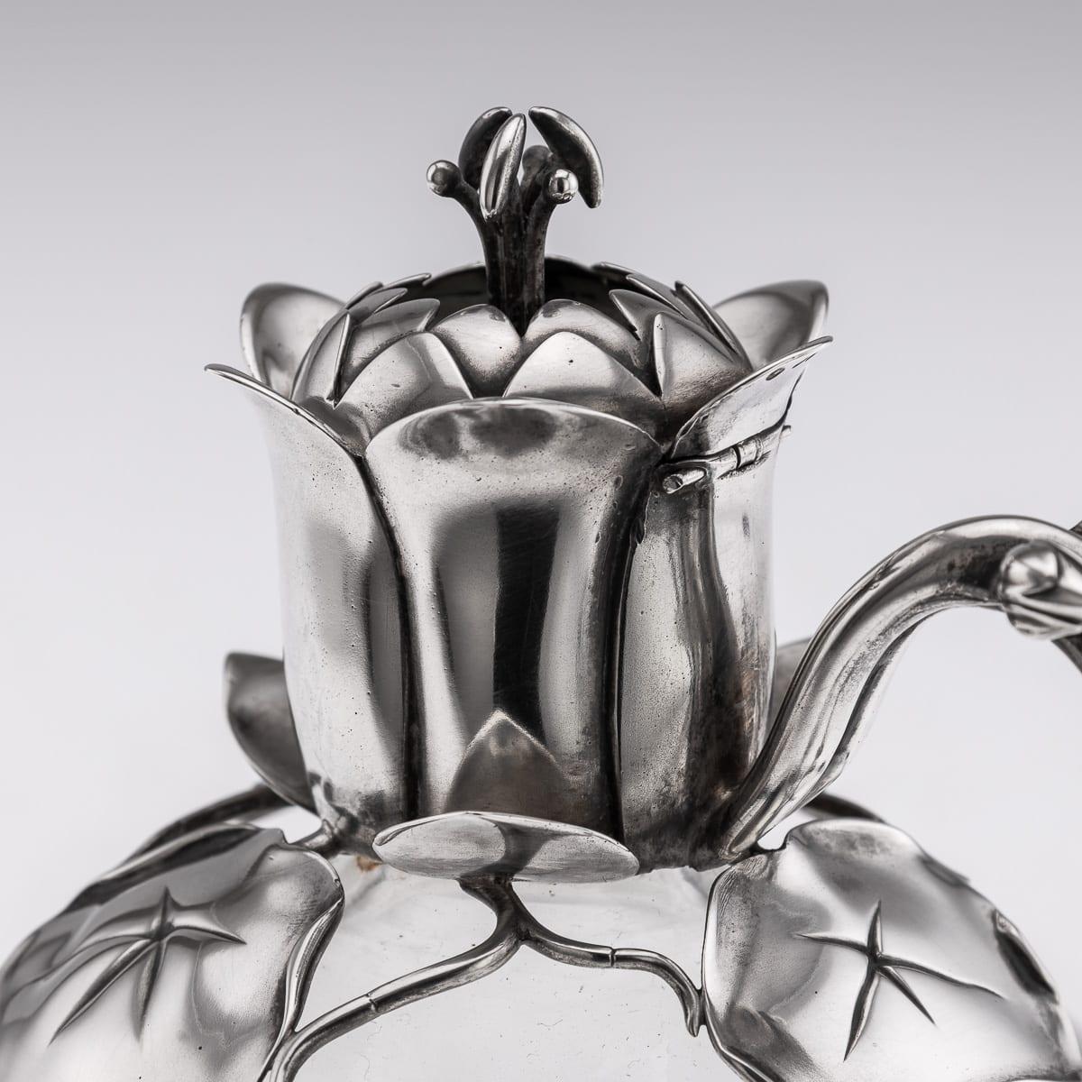 Antique 19th Century Victorian Solid Silver & Clear Glass Claret Jug c.1884 For Sale 8
