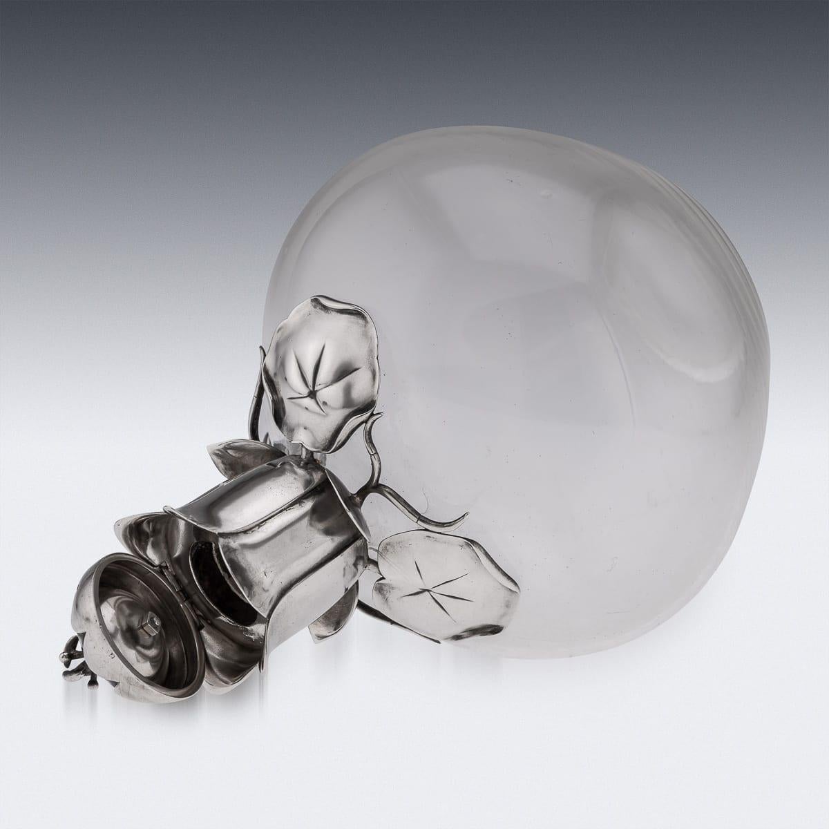 Antique 19th Century Victorian Solid Silver & Clear Glass Claret Jug c.1884 For Sale 3