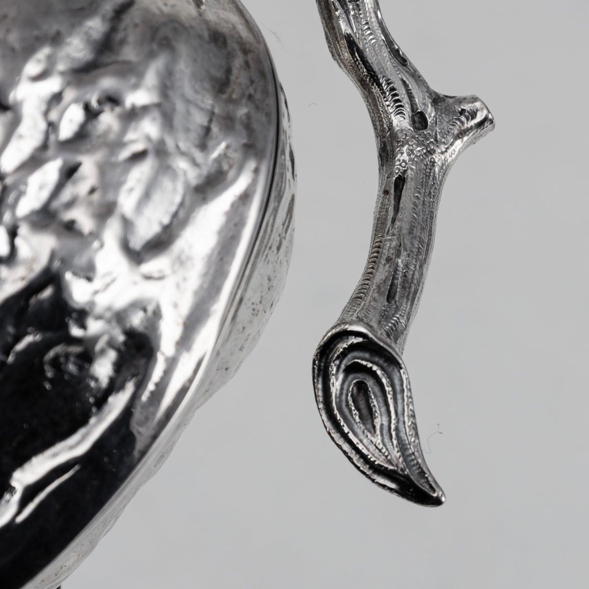 Antica zuccheriera in argento massiccio vittoriana del XIX secolo a forma di noce, 1886 ca. in vendita 4