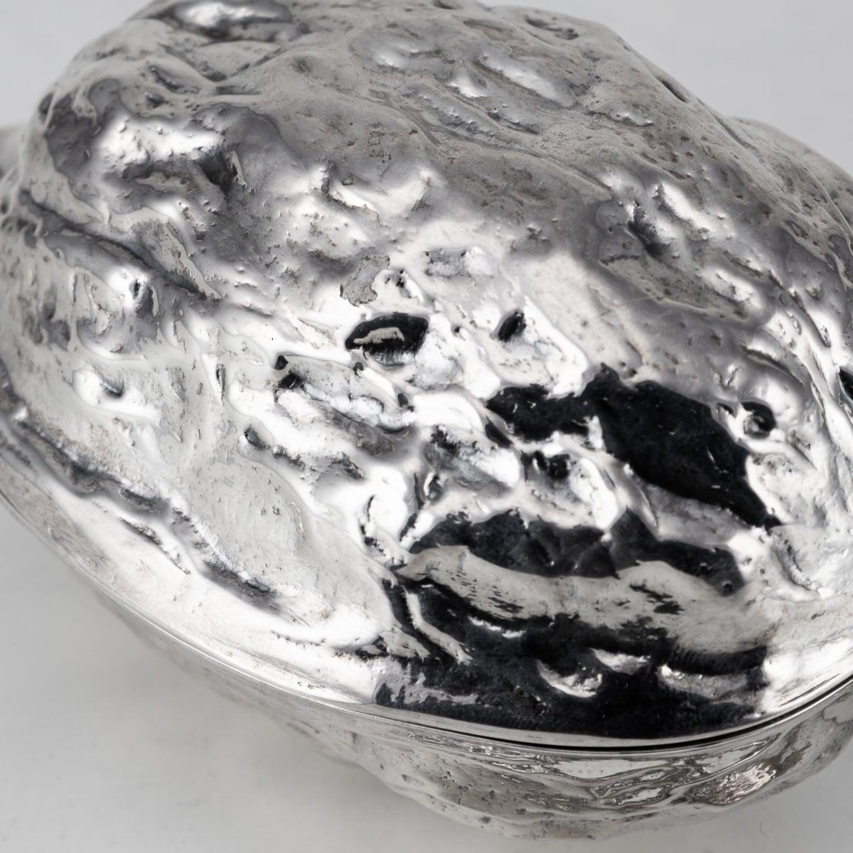 Antica zuccheriera in argento massiccio vittoriana del XIX secolo a forma di noce, 1886 ca. in vendita 8