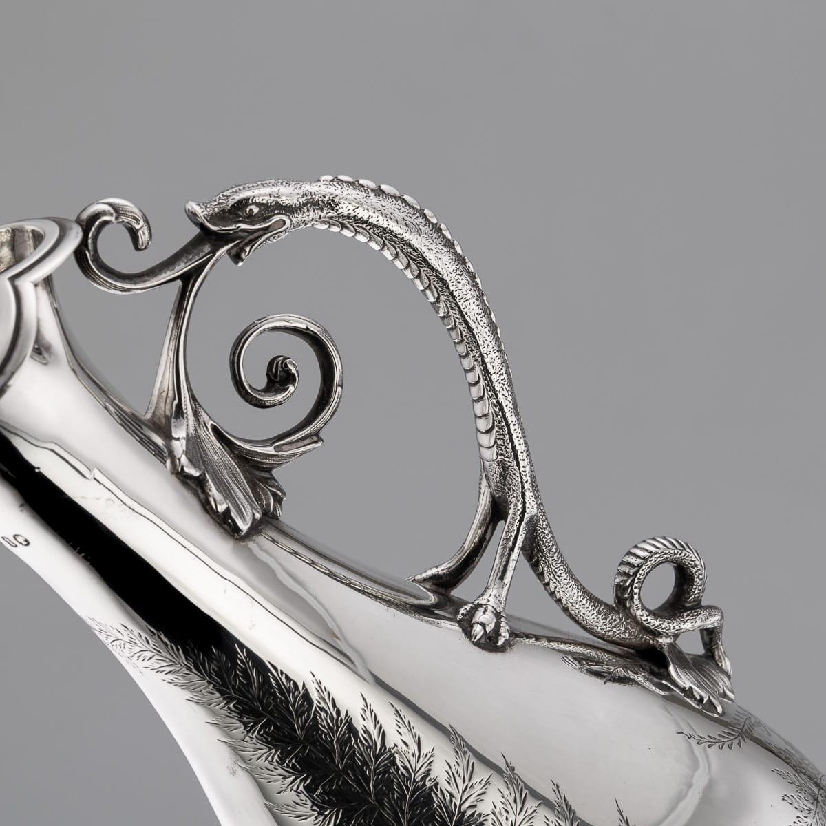 Ancienne aiguière à vin victorienne en argent massif du 19e siècle, Elkington & Co c.1874 en vente 5