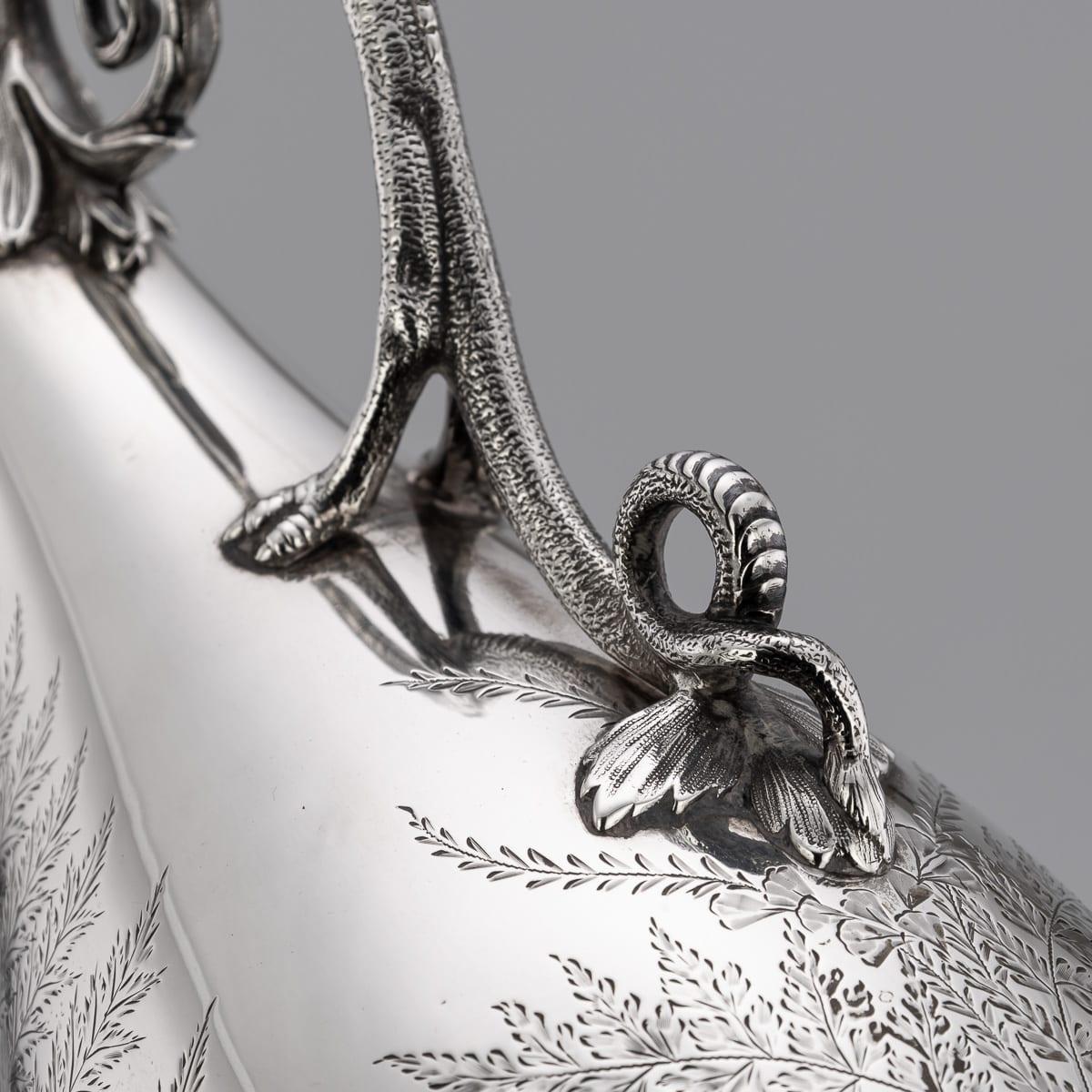 Ancienne aiguière à vin victorienne en argent massif du 19e siècle, Elkington & Co c.1874 en vente 8