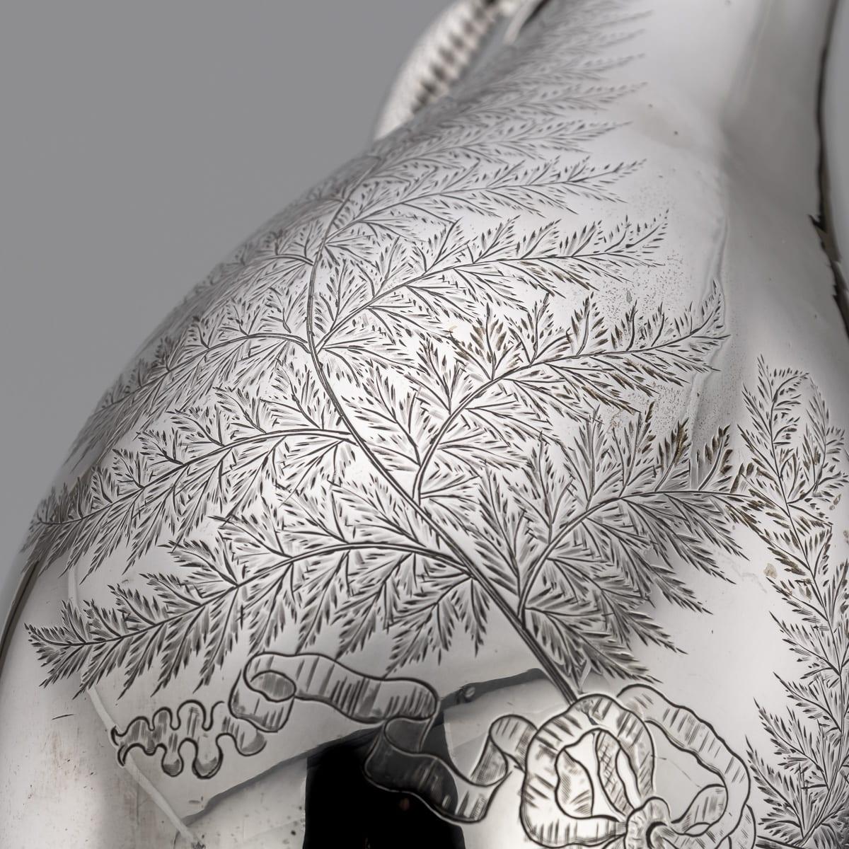 Ancienne aiguière à vin victorienne en argent massif du 19e siècle, Elkington & Co c.1874 en vente 10