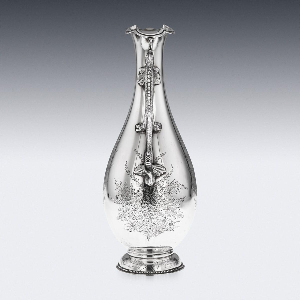Britannique Ancienne aiguière à vin victorienne en argent massif du 19e siècle, Elkington & Co c.1874 en vente