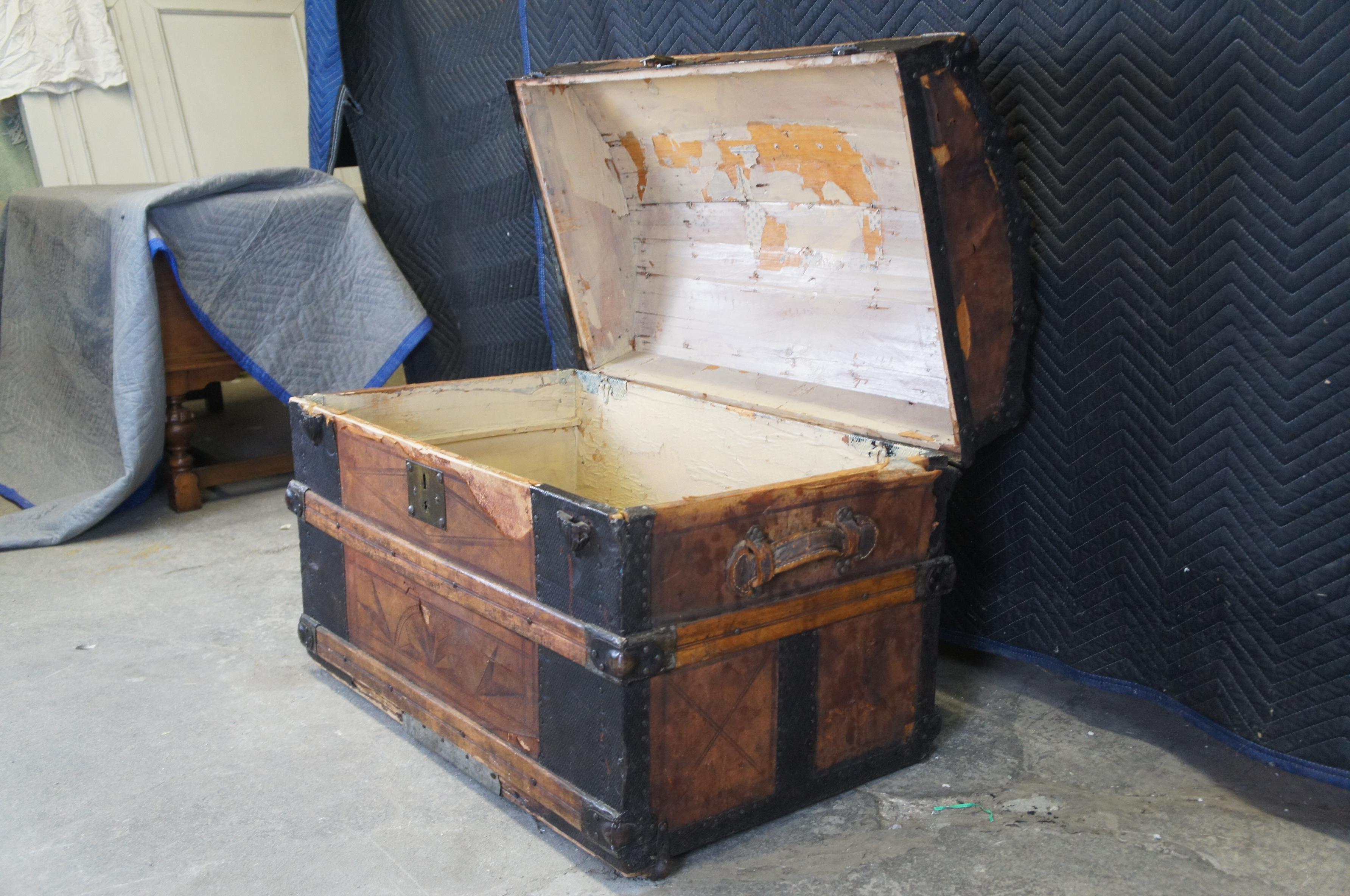 Antique 19th Century Victorian Tooled Leather & Oak Dome Top Steamer Trunk Chest For Sale 1