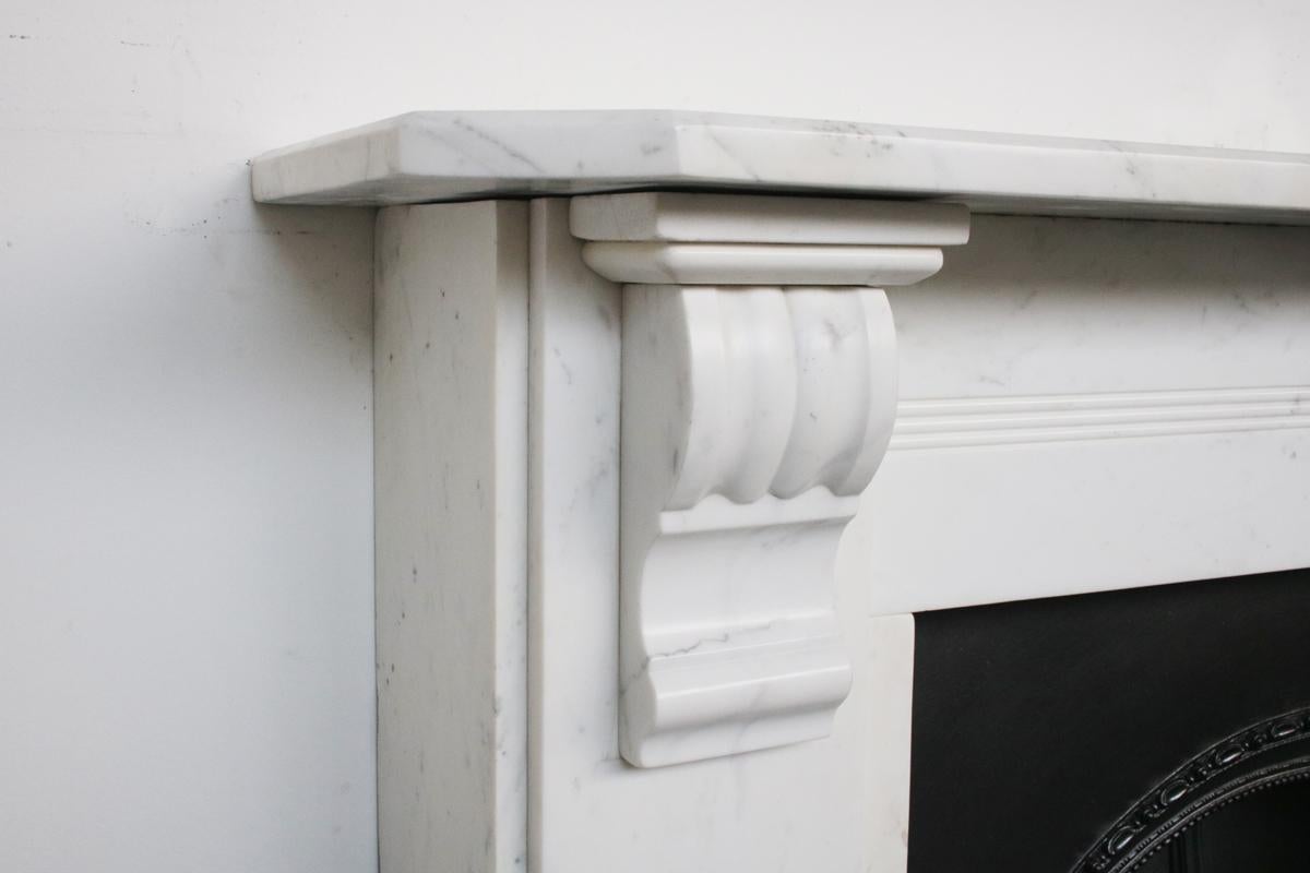 Antique 19th Century Victorian White Marble Fireplace Surround In Good Condition In Manchester, GB