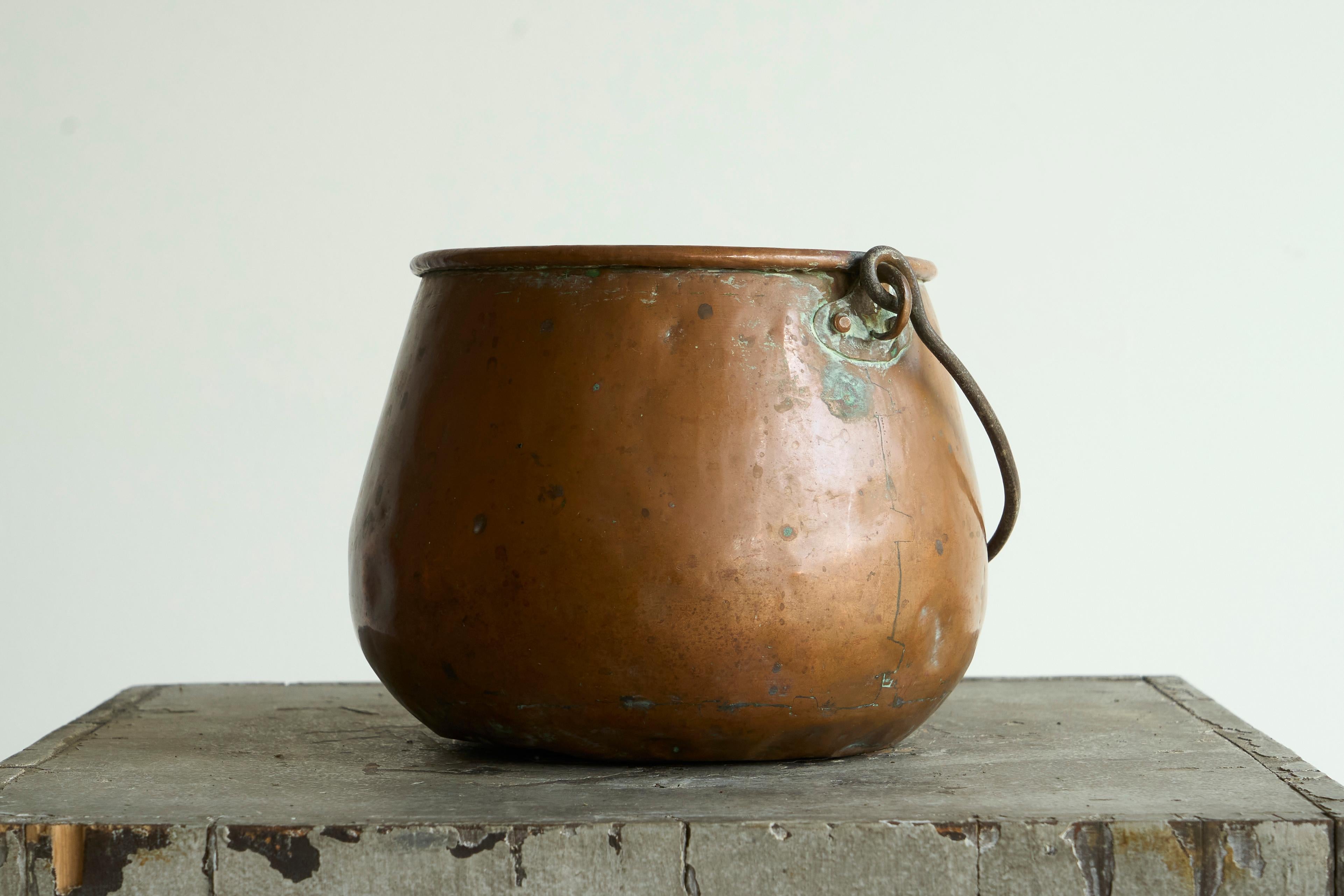 Hand-Crafted Antique 19th Century Wabi Sabi Style Pot with Handle in Richly Patinated Copper For Sale