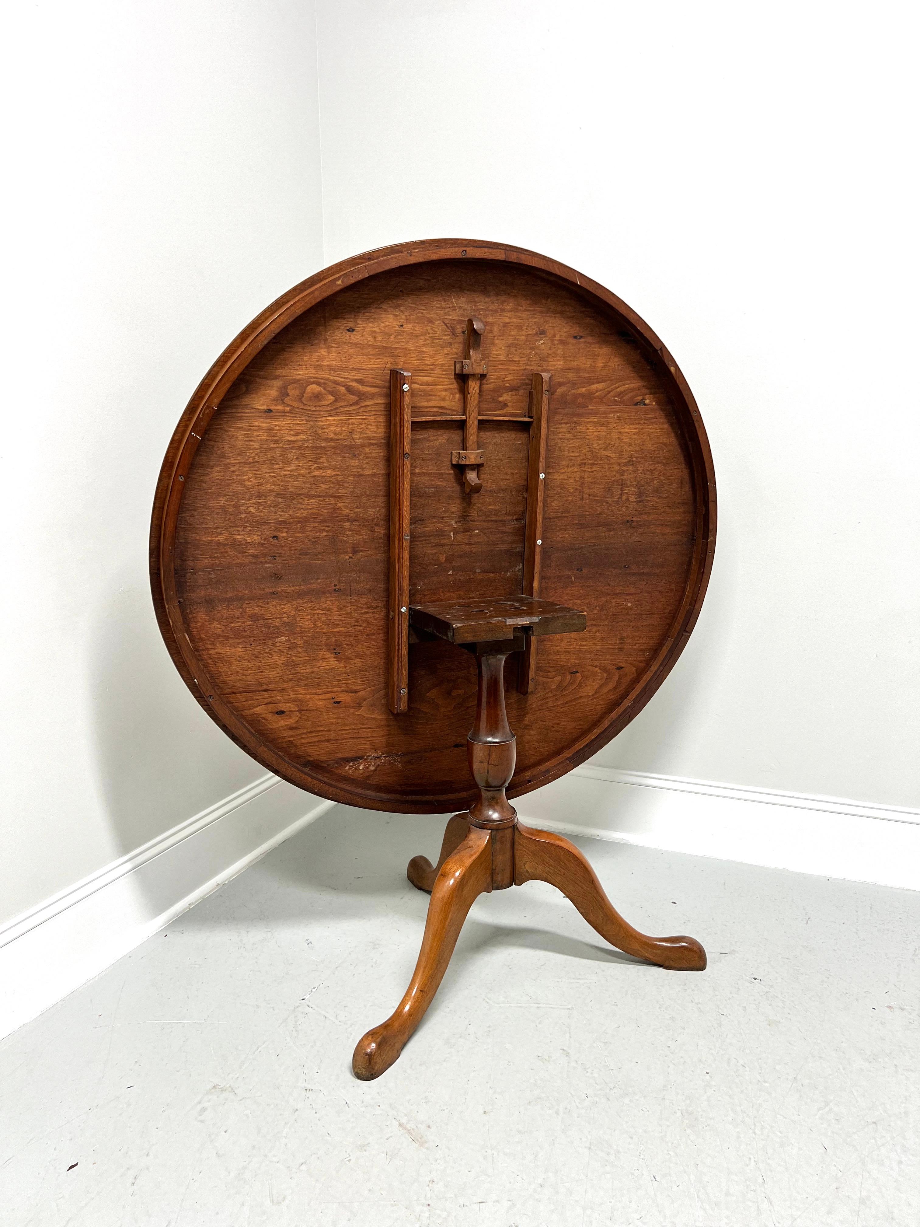 American Antique 19th Century Walnut Round Tilt-Top Dining Table w/ Tripod Pedestal Base