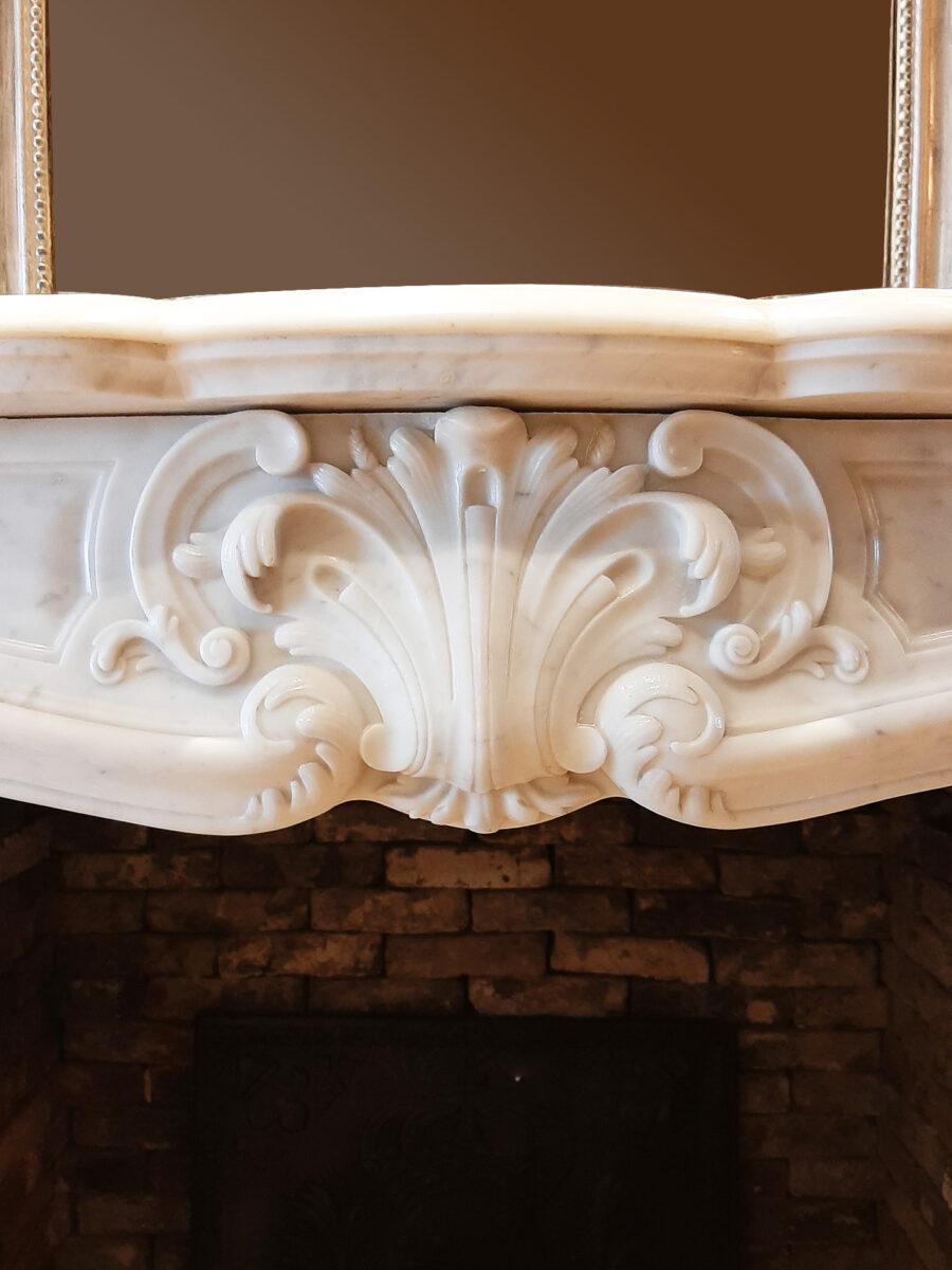 Antique 19th Century White Carrara Marble French Trois Coquilles Fireplace 1