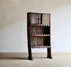 Armoire/étagères artisanale unique du 19ème siècle en bois, France
