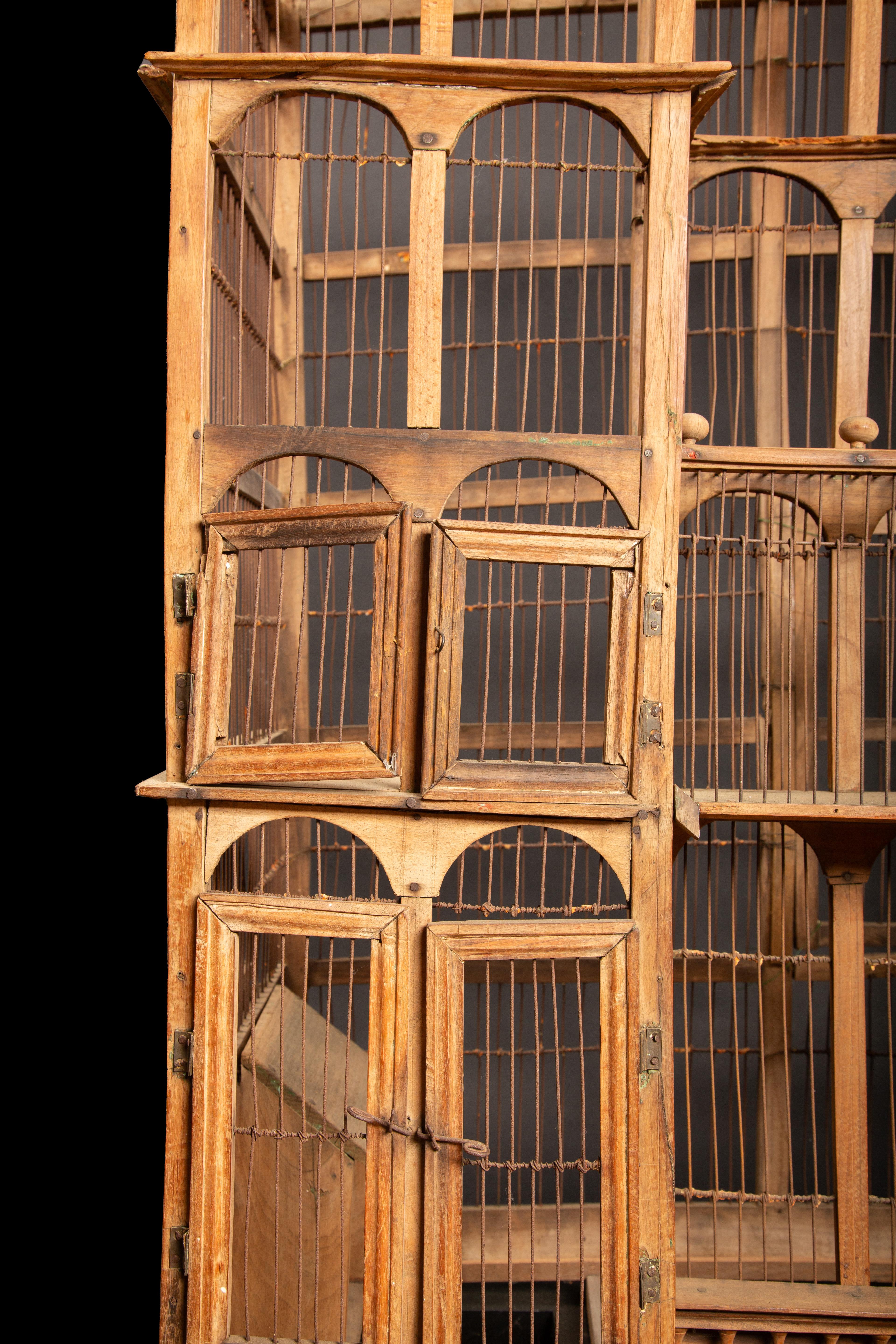 Antique 19th Century Wood & Wire Manor House Bird Cage: Timeless Elegance For Sale 5