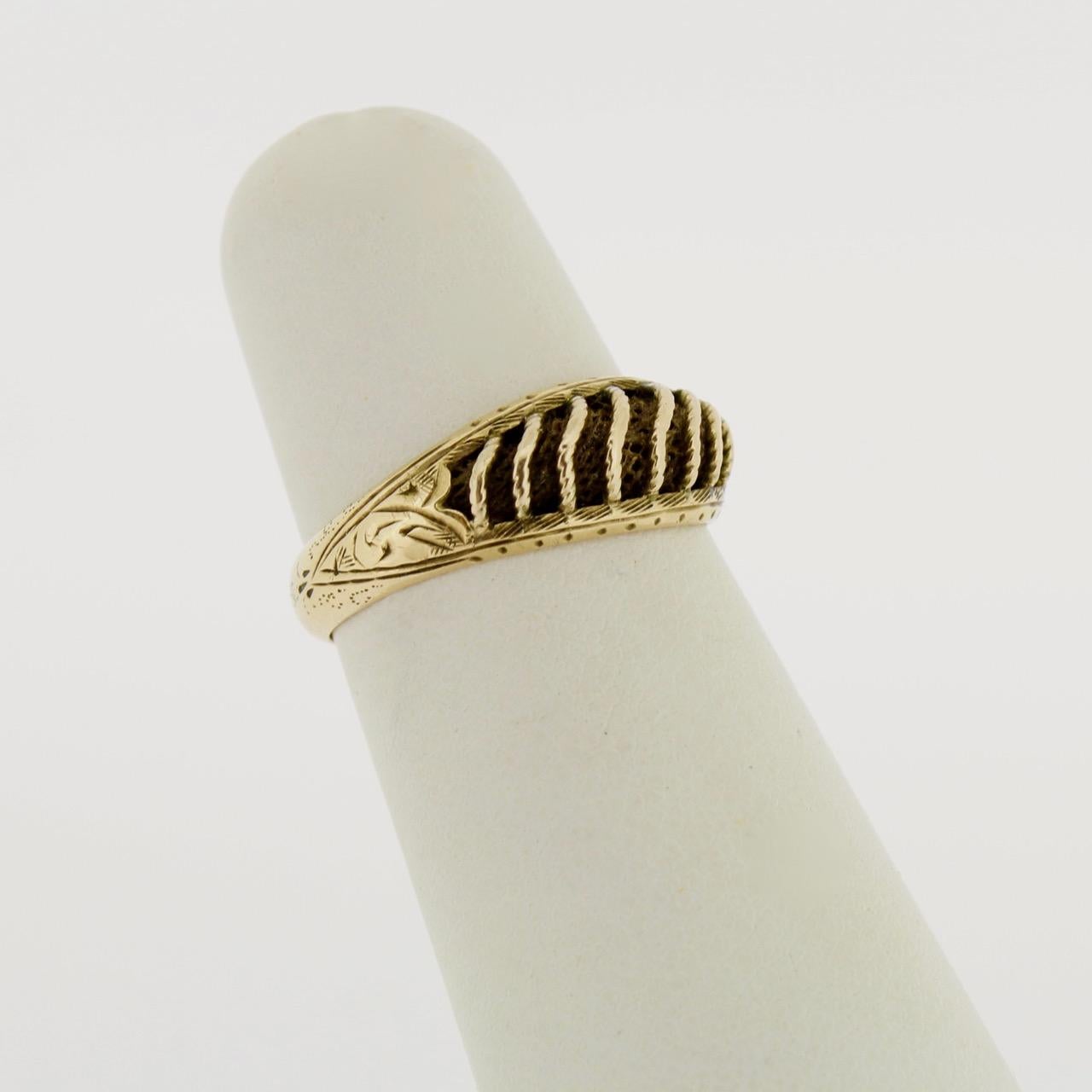 Antique 19th Century Woven Hair Art and Gold Mourning Ring In Good Condition In Philadelphia, PA