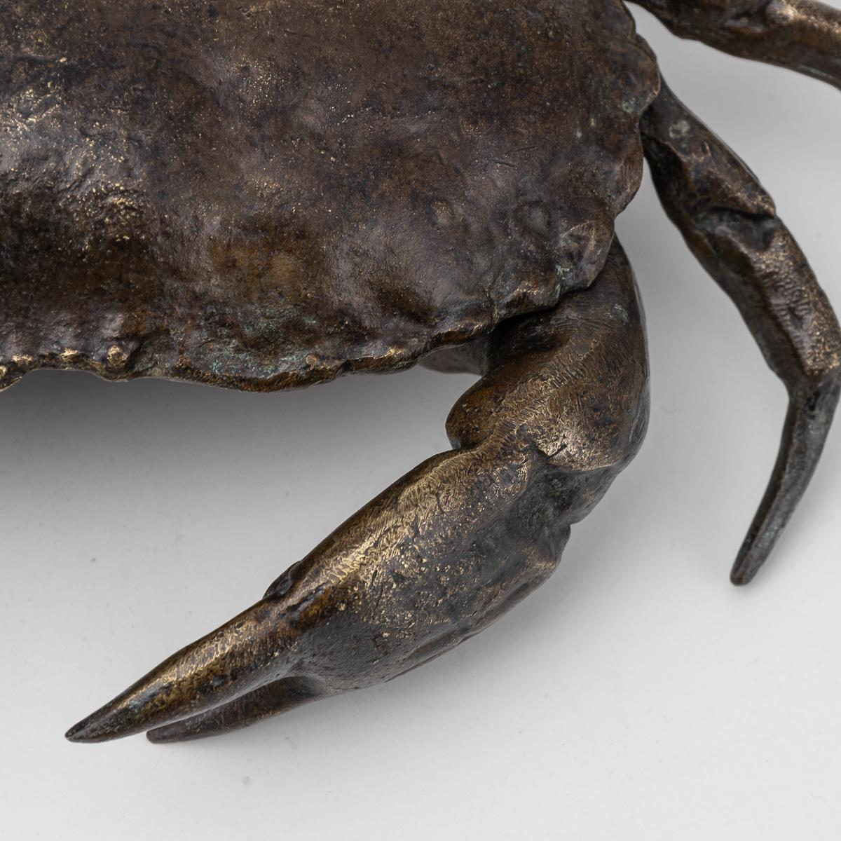 Ancienne boîte à caviar en bronze victorienne en forme de crabe du 19e siècle c.1885 en vente 2