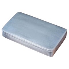 Antigua caja de tabaco de plata del siglo XIX, alrededor de 1820