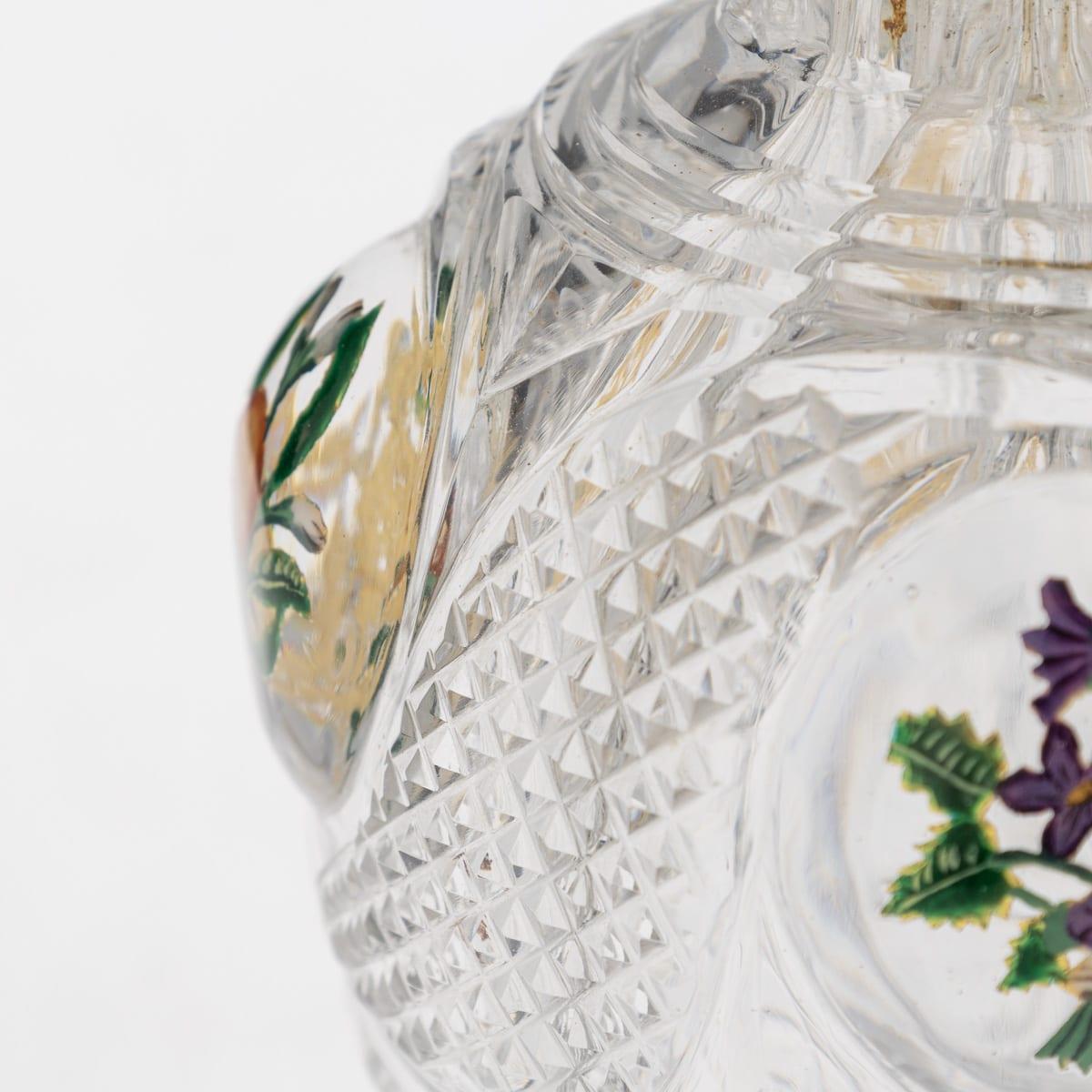 Antique French Baccarat del XIX secolo, bottiglia di profumo a quattro camere divise in smalto e ormeggio in vendita 5