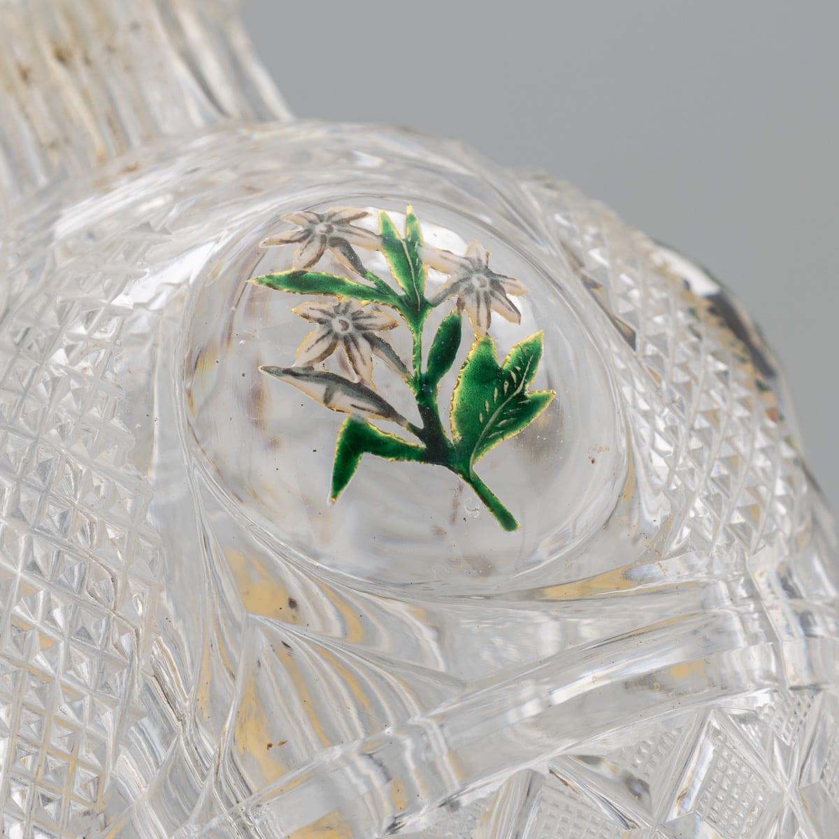 Antique French Baccarat del XIX secolo, bottiglia di profumo a quattro camere divise in smalto e ormeggio in vendita 9