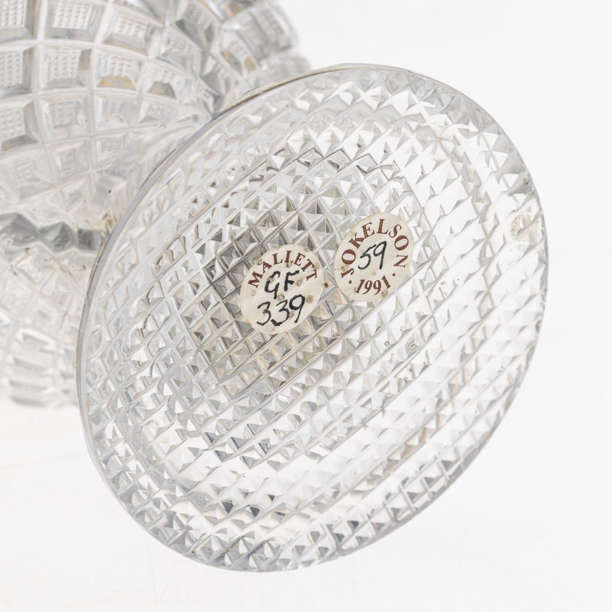 Antique French Baccarat del XIX secolo, bottiglia di profumo a quattro camere divise in smalto e ormeggio in vendita 14