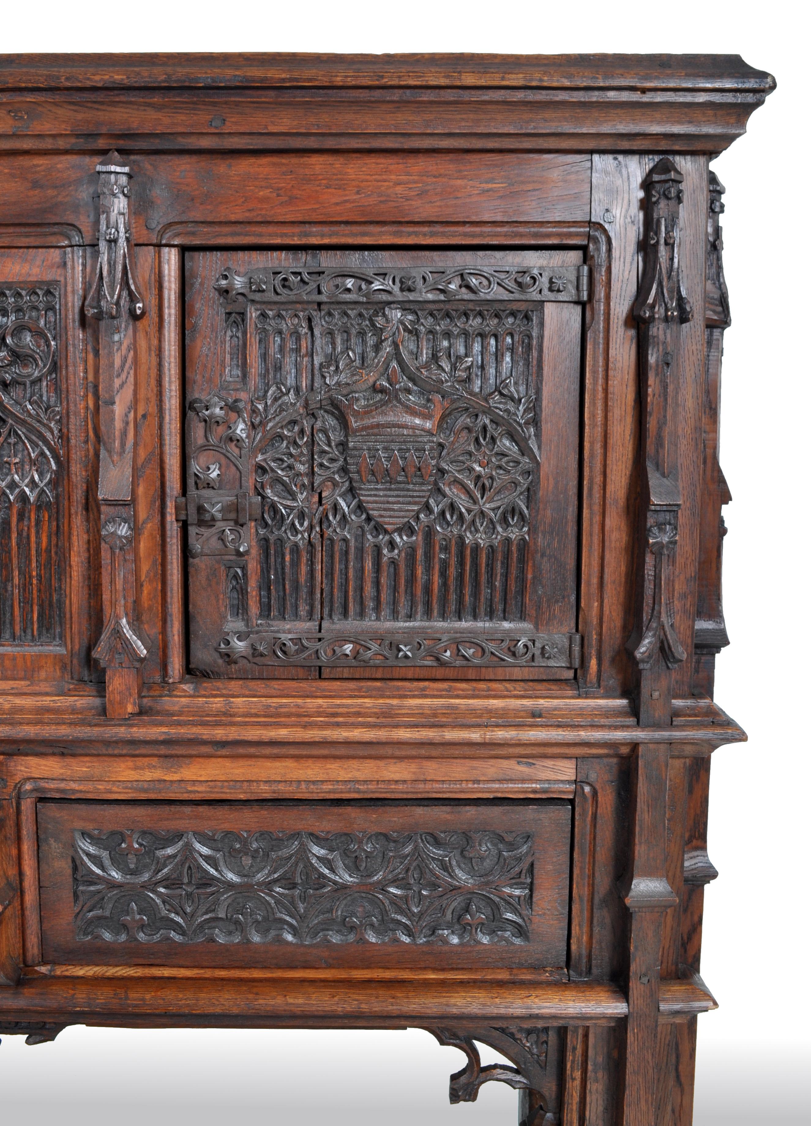 19th Century French Gothic Oak Chalice Court or Sideboard, circa 1860 7