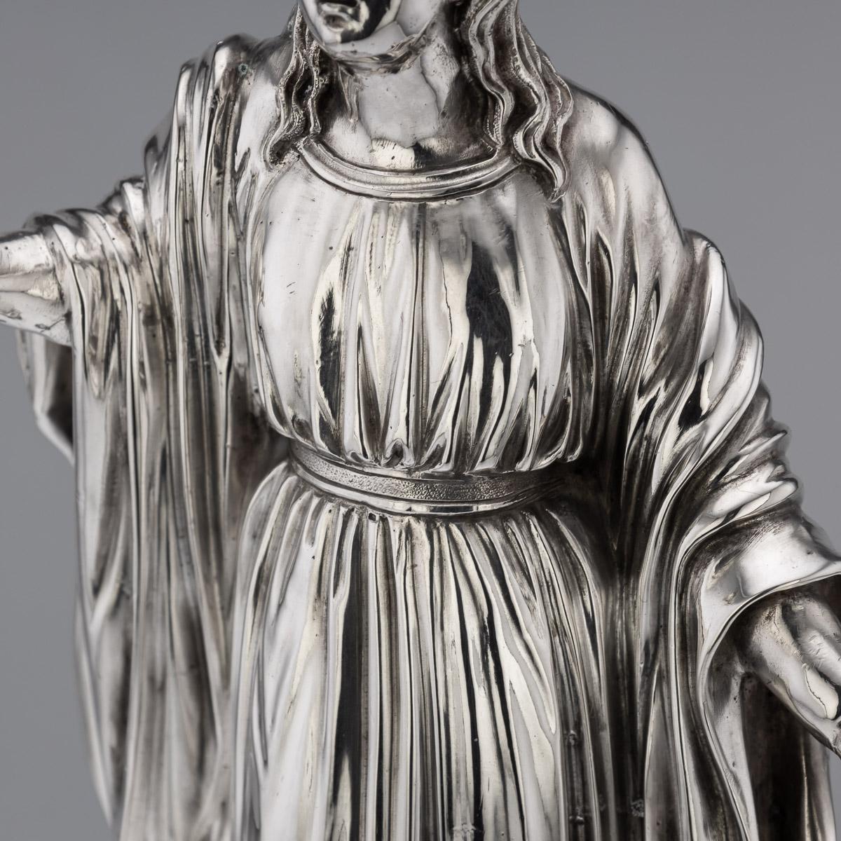 Antique 19th Century French Monumental Solid Silver Figural Centrepiece, c. 1880 10
