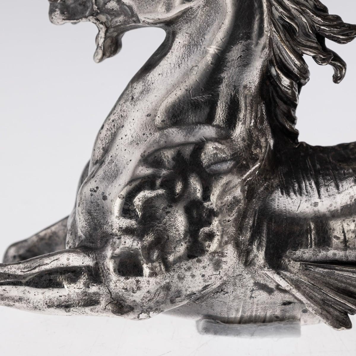 Antike 19. Jahrhundert Französisch Silber Platte Hippocampi, Meerjungfrau & Shell Centrepiece c.1890 im Angebot 11