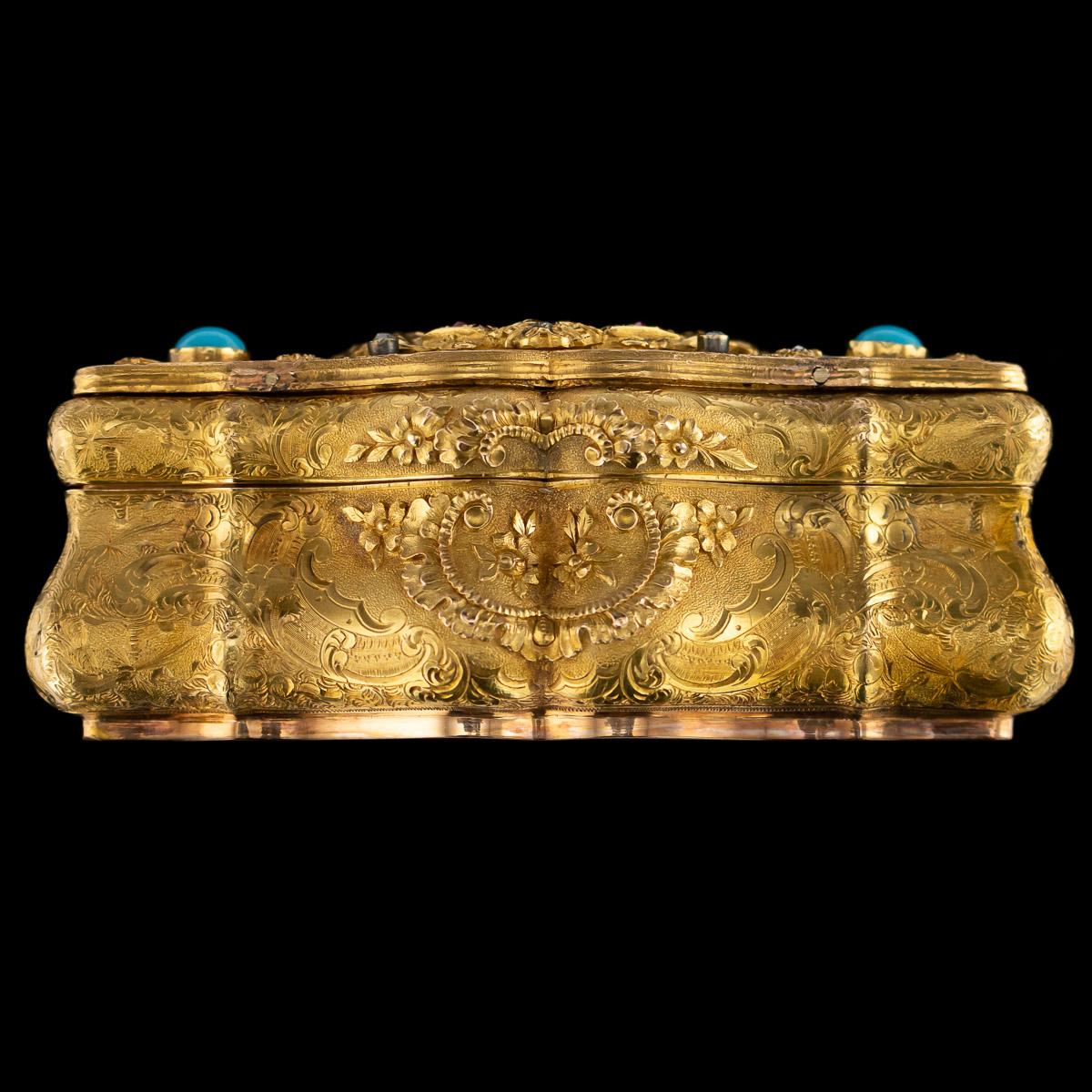 19th Century German Gem Set 14-karat Gold and Miniature Snuff Box, circa 1850 1