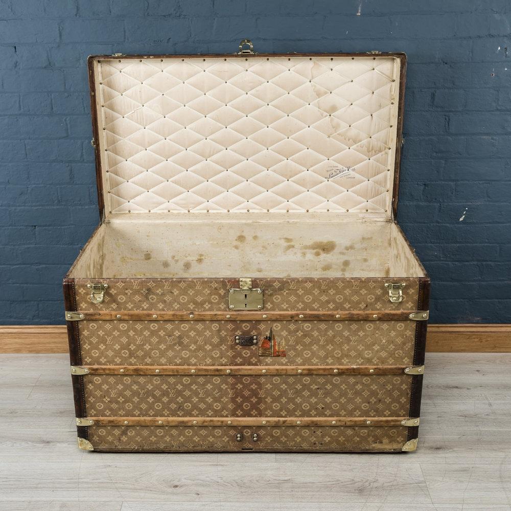 19th Century Antique 19thc Louis Vuitton Extra Large Trunk in Woven Canvas Finish Circa 1895