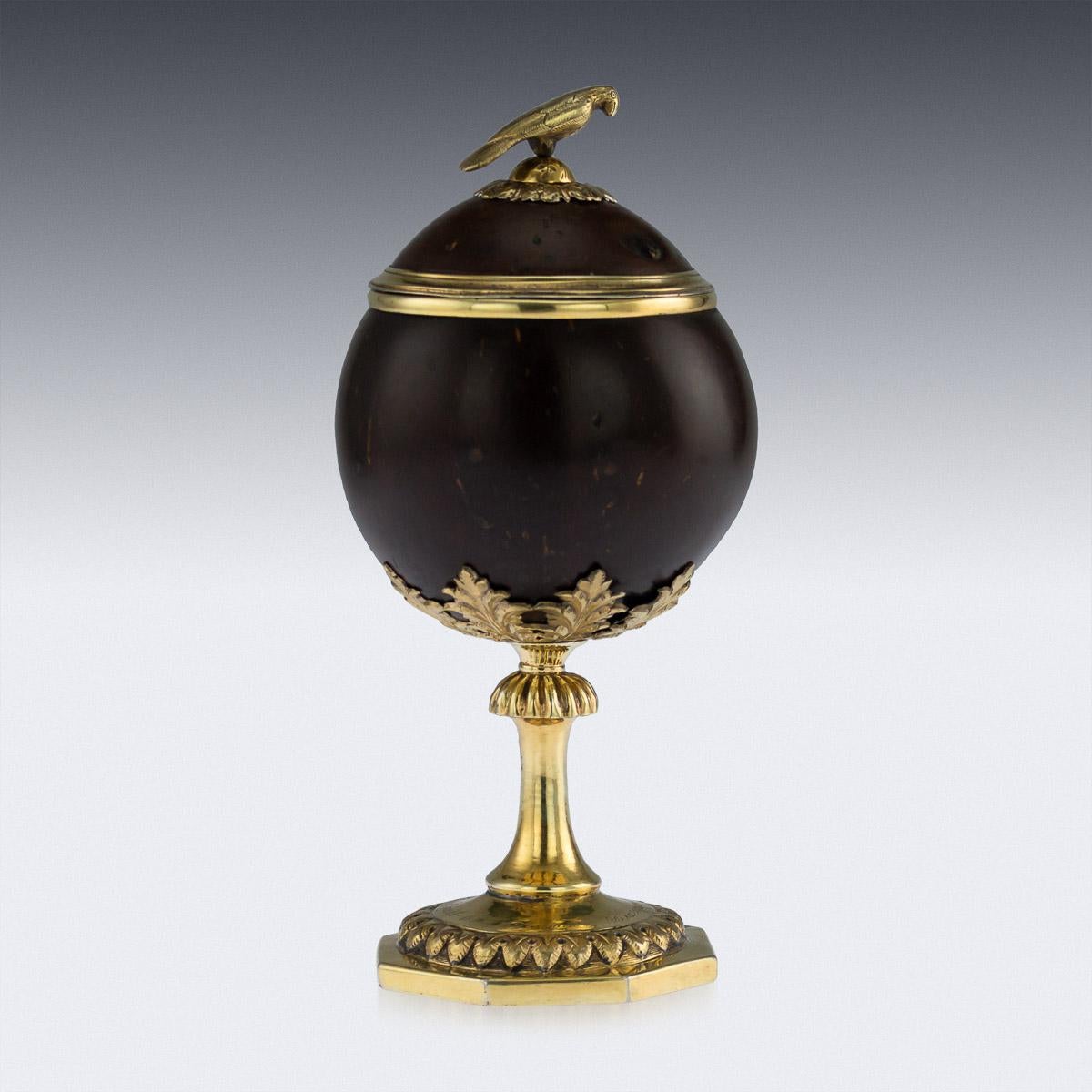 Antique Russian Silver-Gilt Mounted Coconut Lidded Cup, Tula, circa 1825 In Good Condition In Royal Tunbridge Wells, Kent