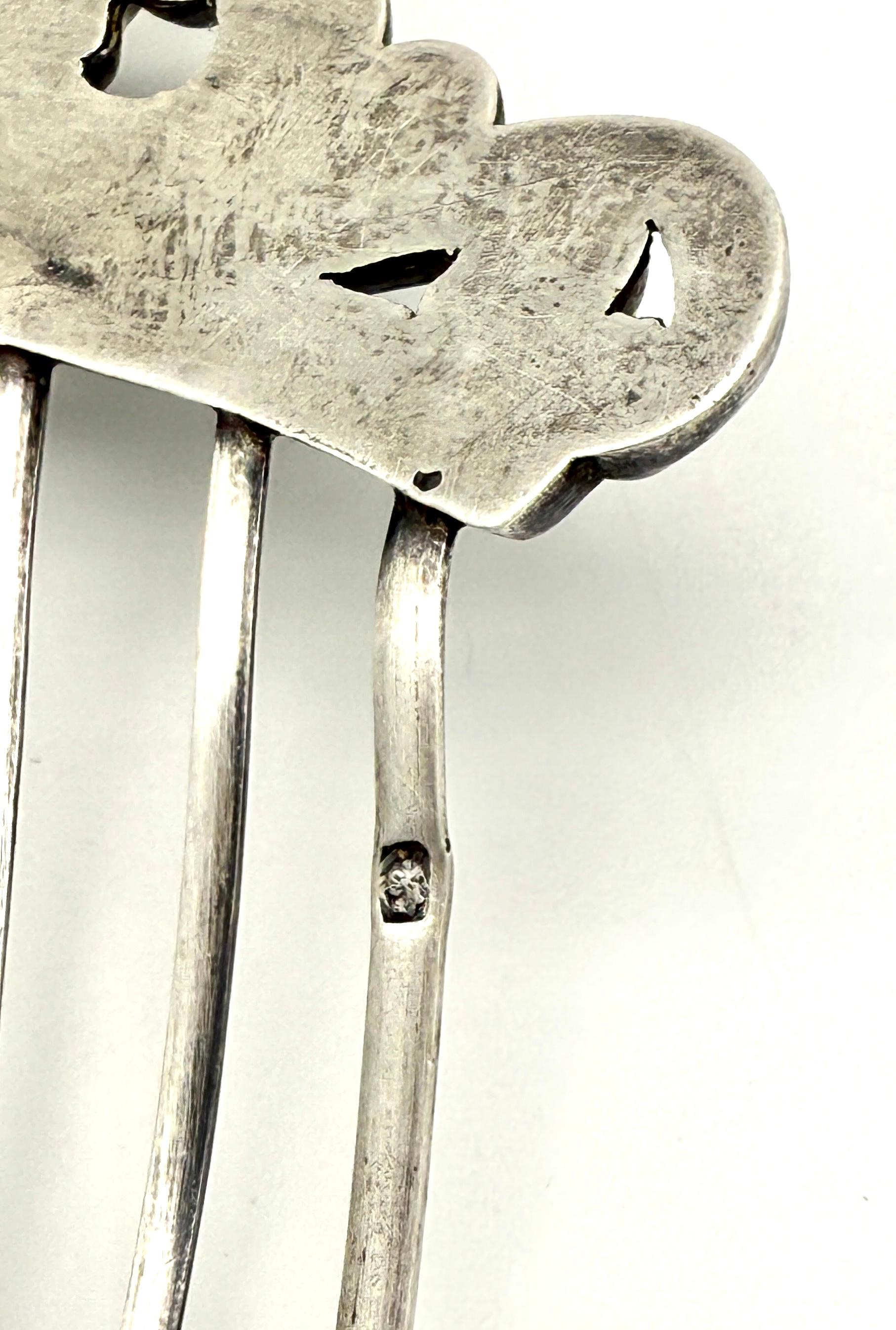 Antique 1ère moitié 19ème siècle French  Peigne à cheveux en argent Ornement de cheveux Pour femmes en vente