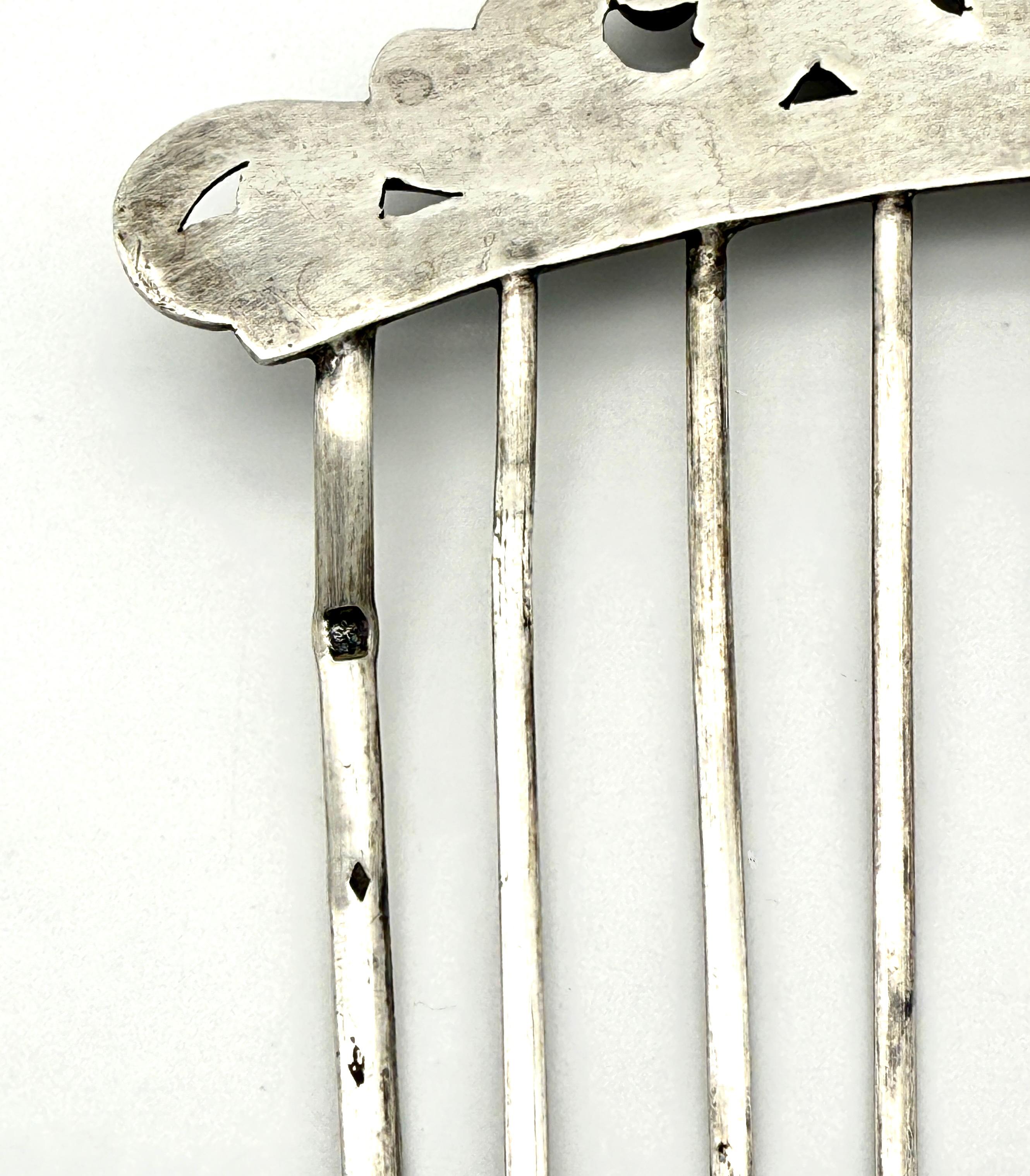 Antique 1ère moitié 19ème siècle French  Peigne à cheveux en argent Ornement de cheveux en vente 1