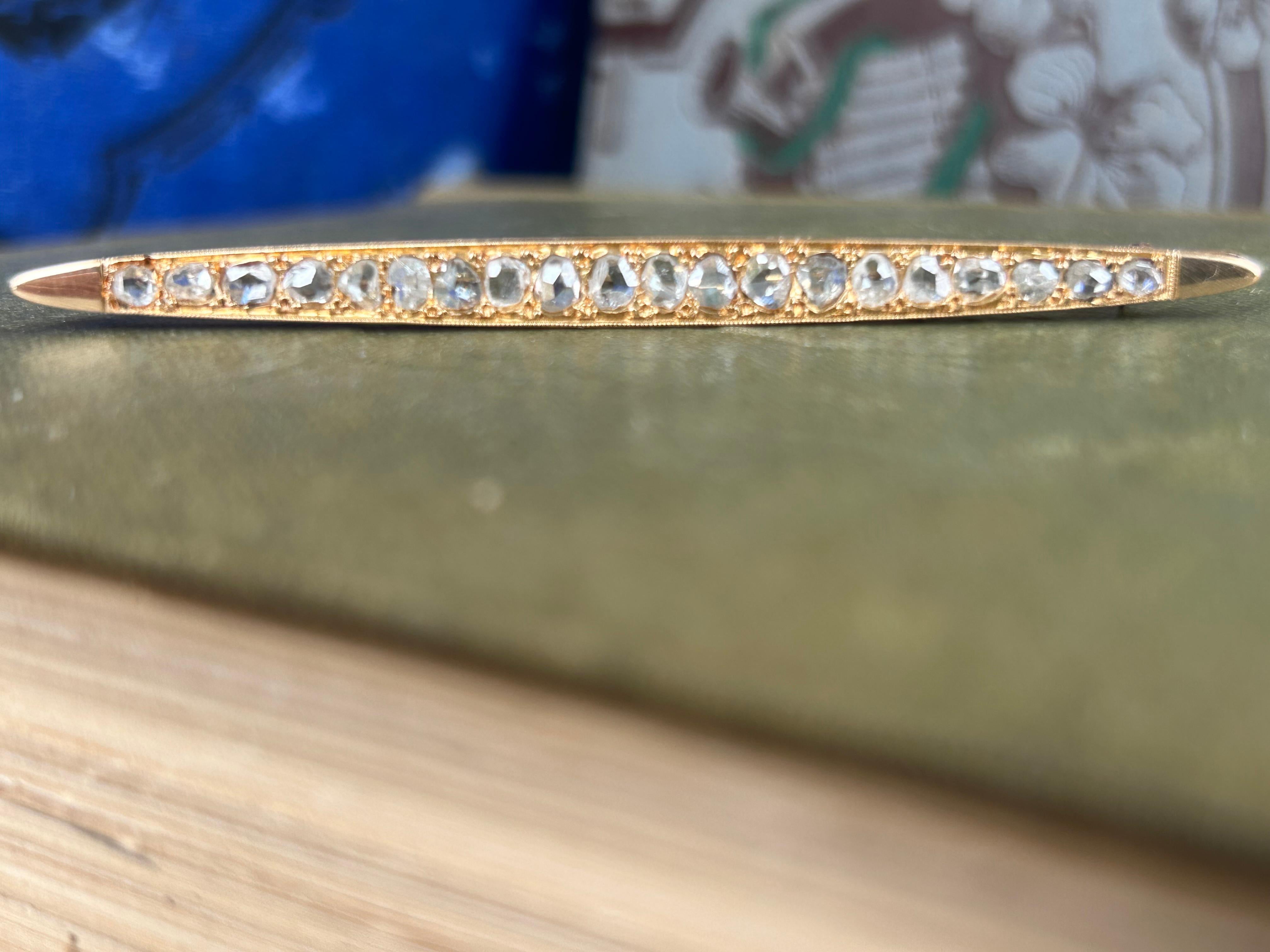 Antique 1.5 carat Rose Cut Diamond Bar Brooch 14K Yellow Gold For Sale 1