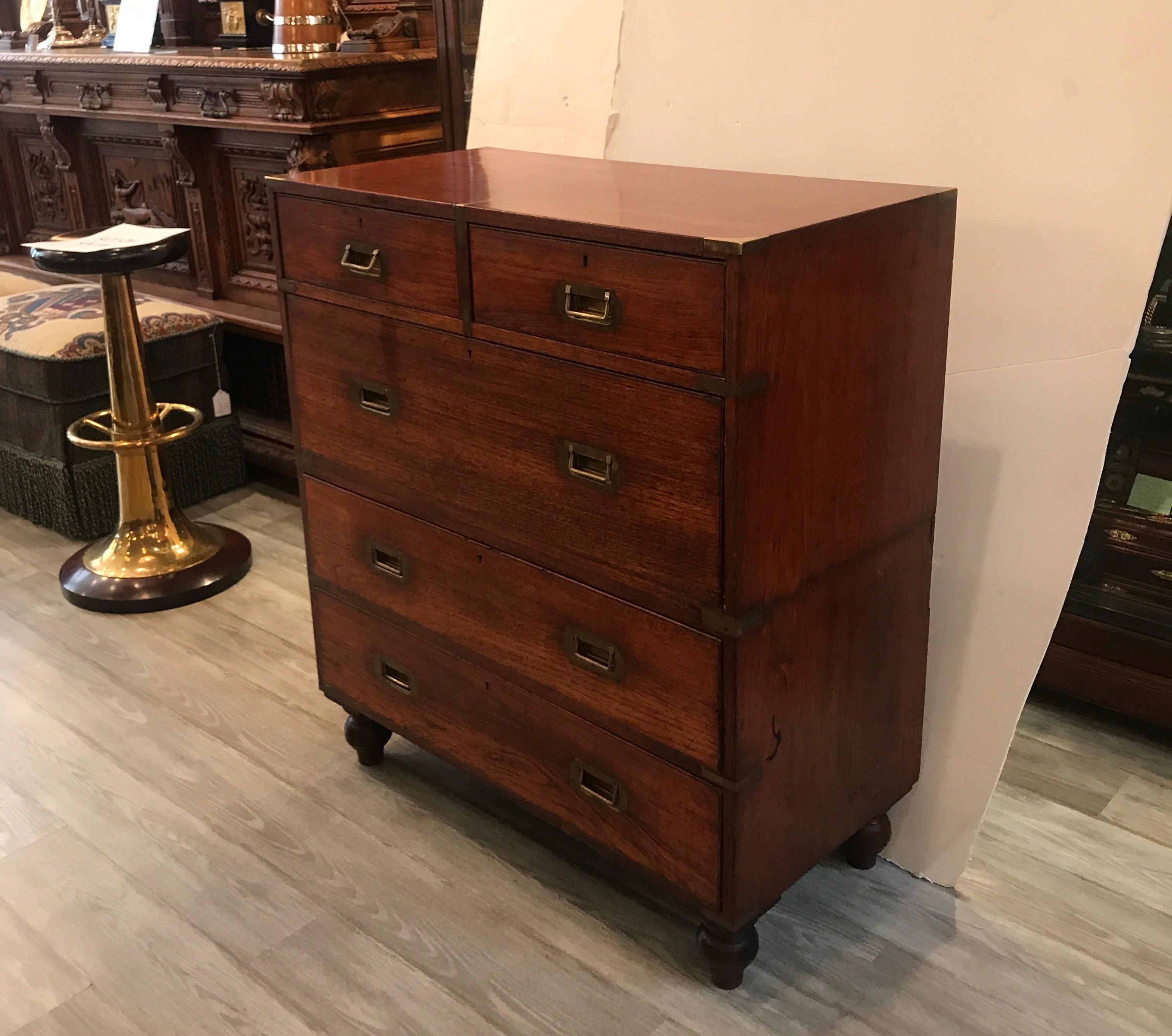 Antique 2 Part English Mahogany Campaign Chest In Good Condition In Lambertville, NJ