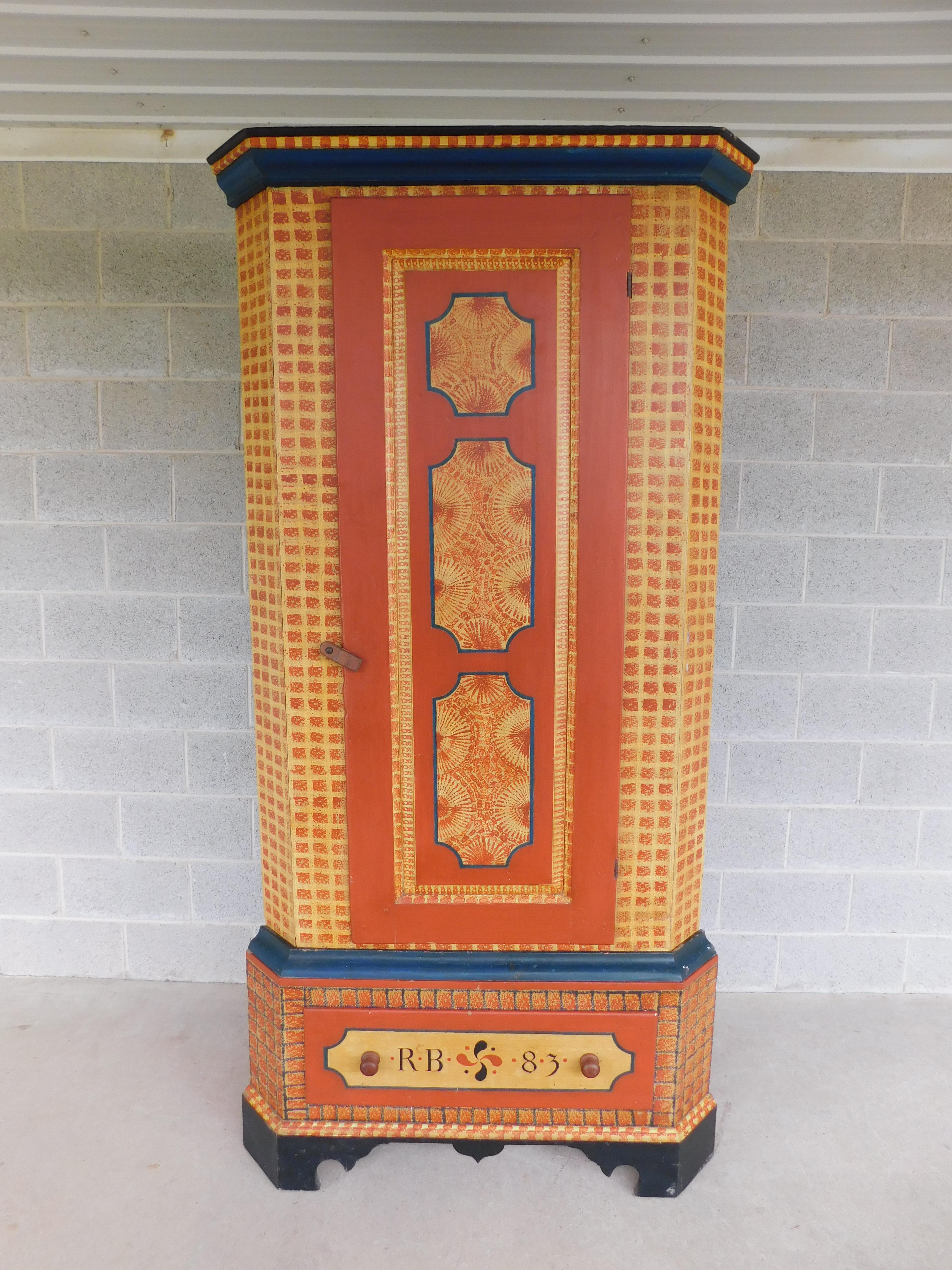 North American Antique 2 Piece 18th Century Grain Painted Corner Cabinet Berks Co. Pa For Sale