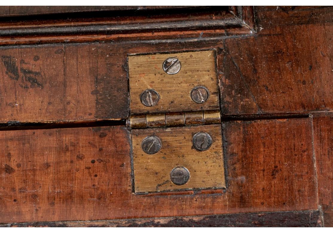 Antique 2 Piece English Burl Bookcase Cabinet - Circa 1730 -1750 For Restoration For Sale 6