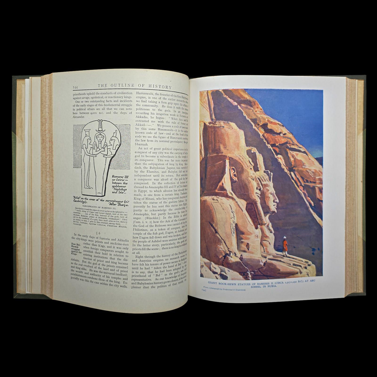 Antik, 2 Bände, HG Wells, Der Umriss der Geschichte, Nachschlagewerk, CIRCA 1920 (20. Jahrhundert) im Angebot