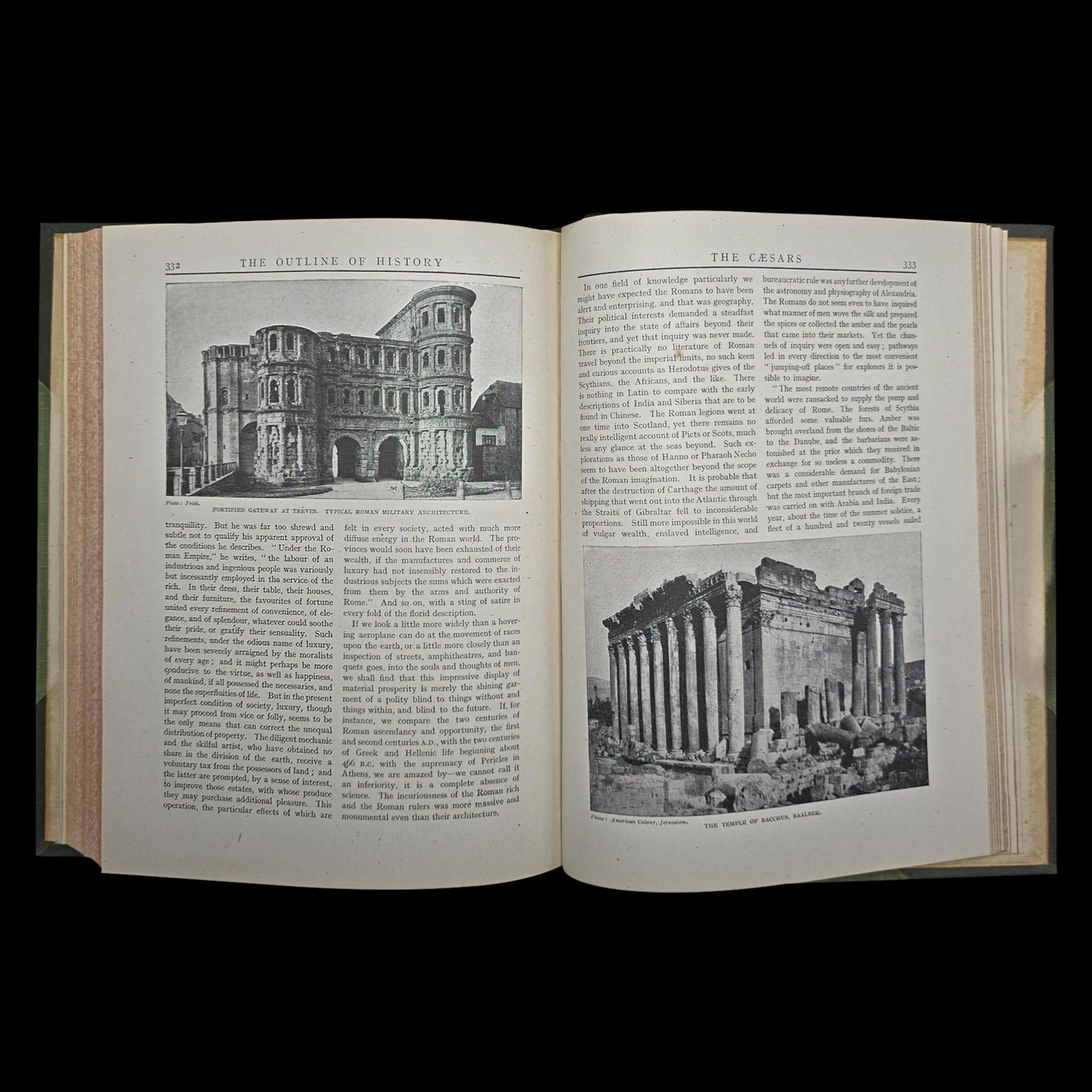 Antik, 2 Bände, HG Wells, Der Umriss der Geschichte, Nachschlagewerk, CIRCA 1920 (Papier) im Angebot