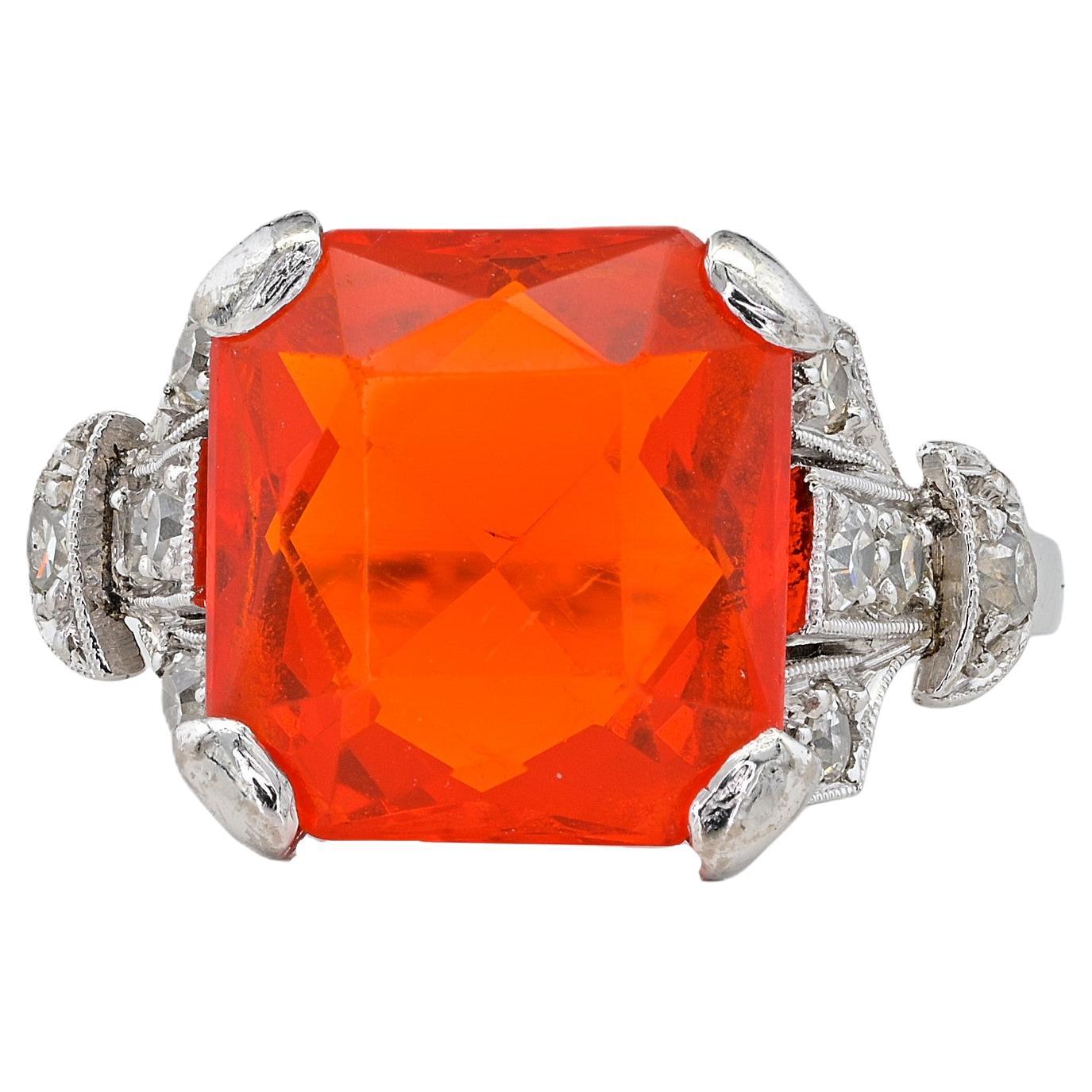 Antique 2.0 Ct Fire Opal Diamond 18 KT Gold