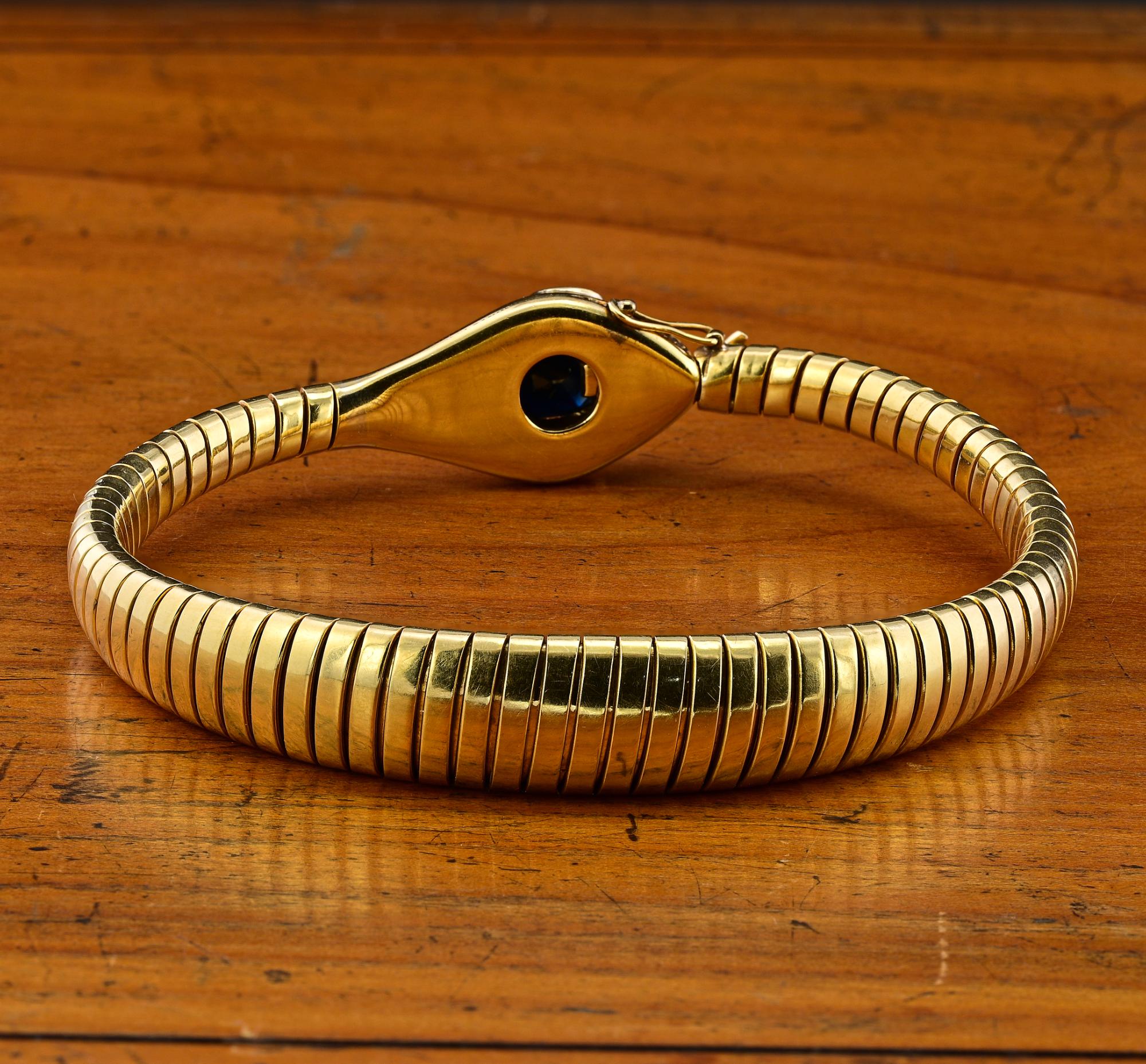 Antique 2.0 Ct Natural Sapphire Tubogas Snake bracelet 18 KT For Sale 4