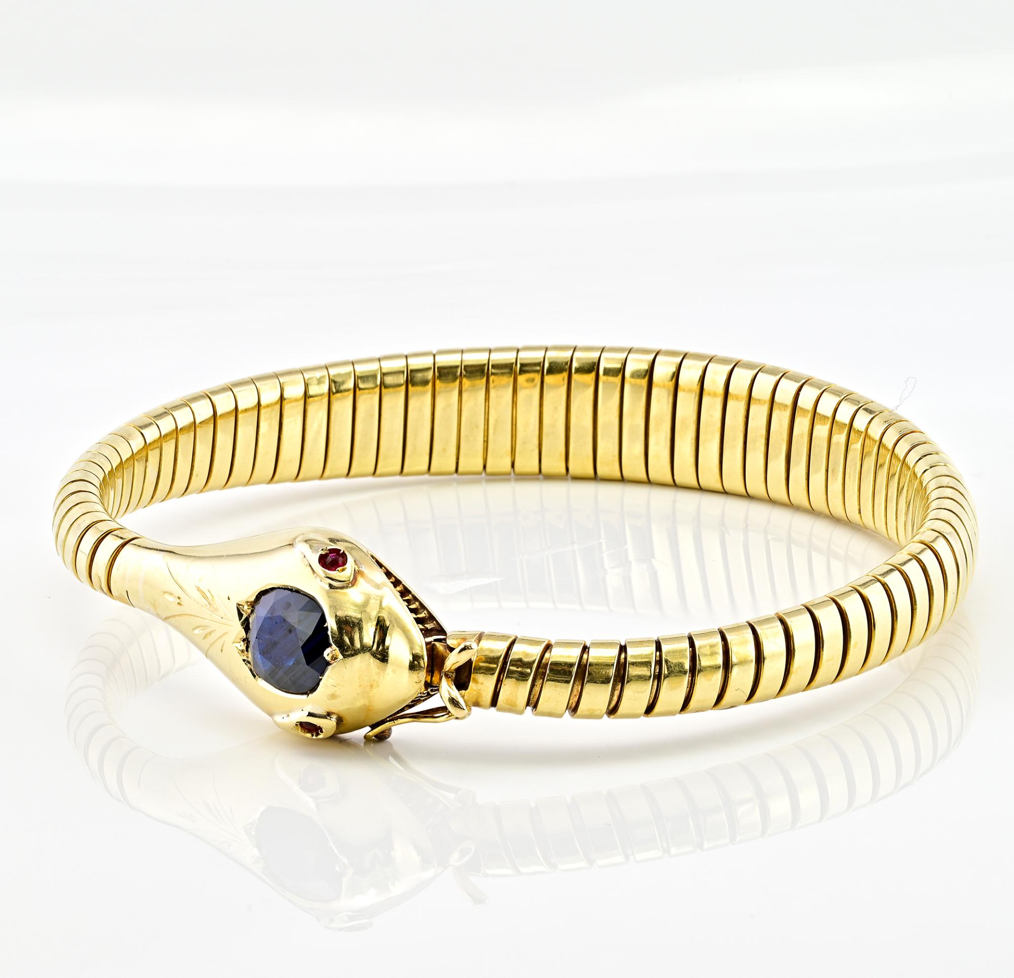 Art Deco Antique 2.0 Ct Natural Sapphire Tubogas Snake bracelet 18 KT For Sale