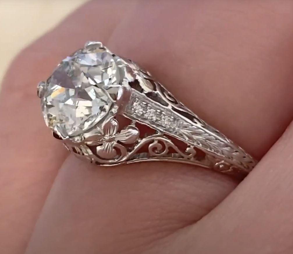 Antique 2.04ct Old European Cut Diamond Engagement Ring, Platinum, Circa 1925  For Sale 2