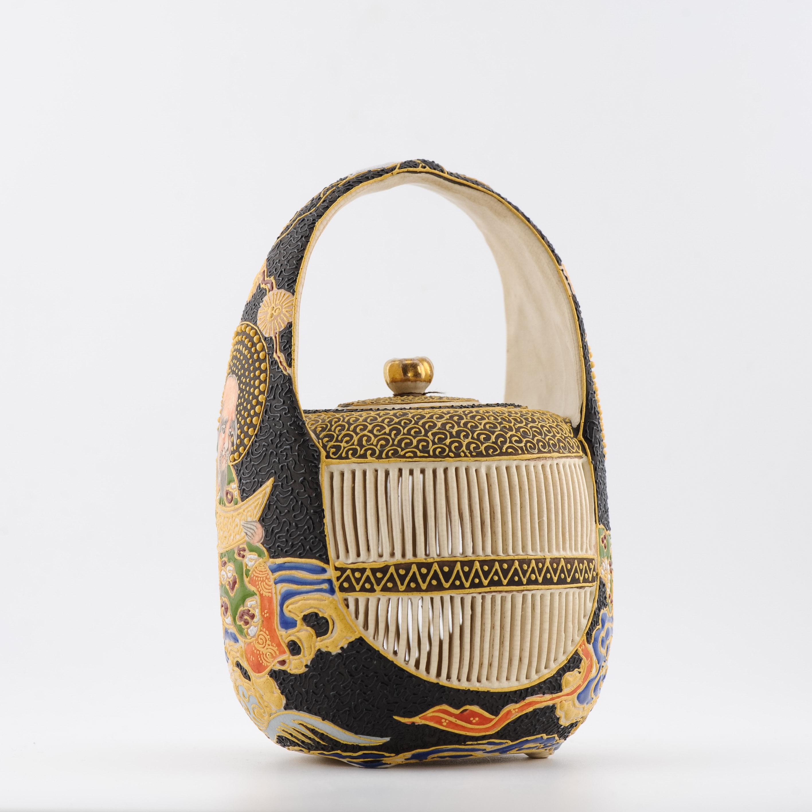 Antique 20C Japanese Satsuma Vase Cricket Box Earthenware Japan 4