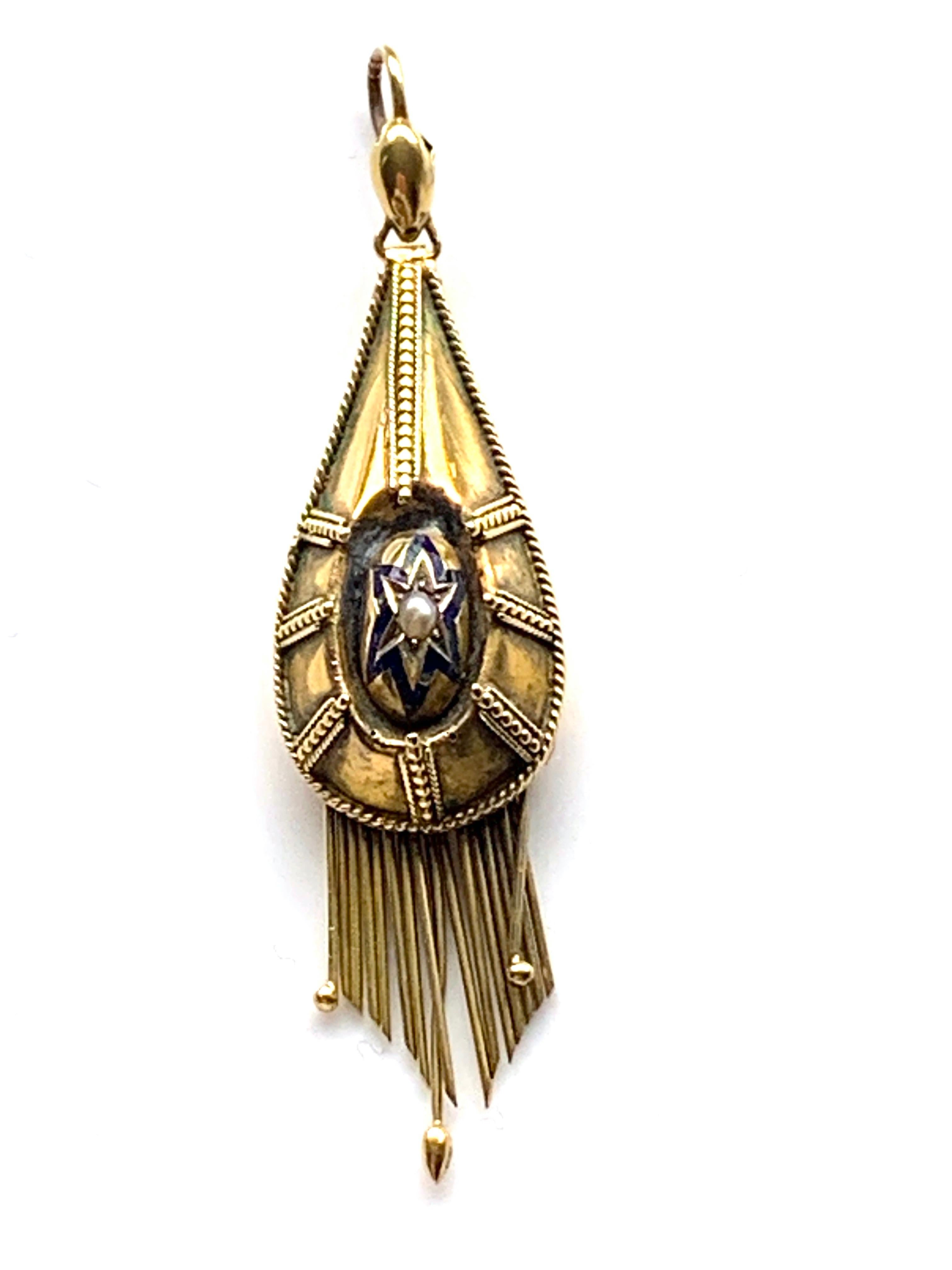 Antique 20ct Gold Pendant
Fringe mechanism
Genuine Pearl surrounded by a navy blue enamel star
Circa 180os
Weight 4.26 grammes
Height 2.25