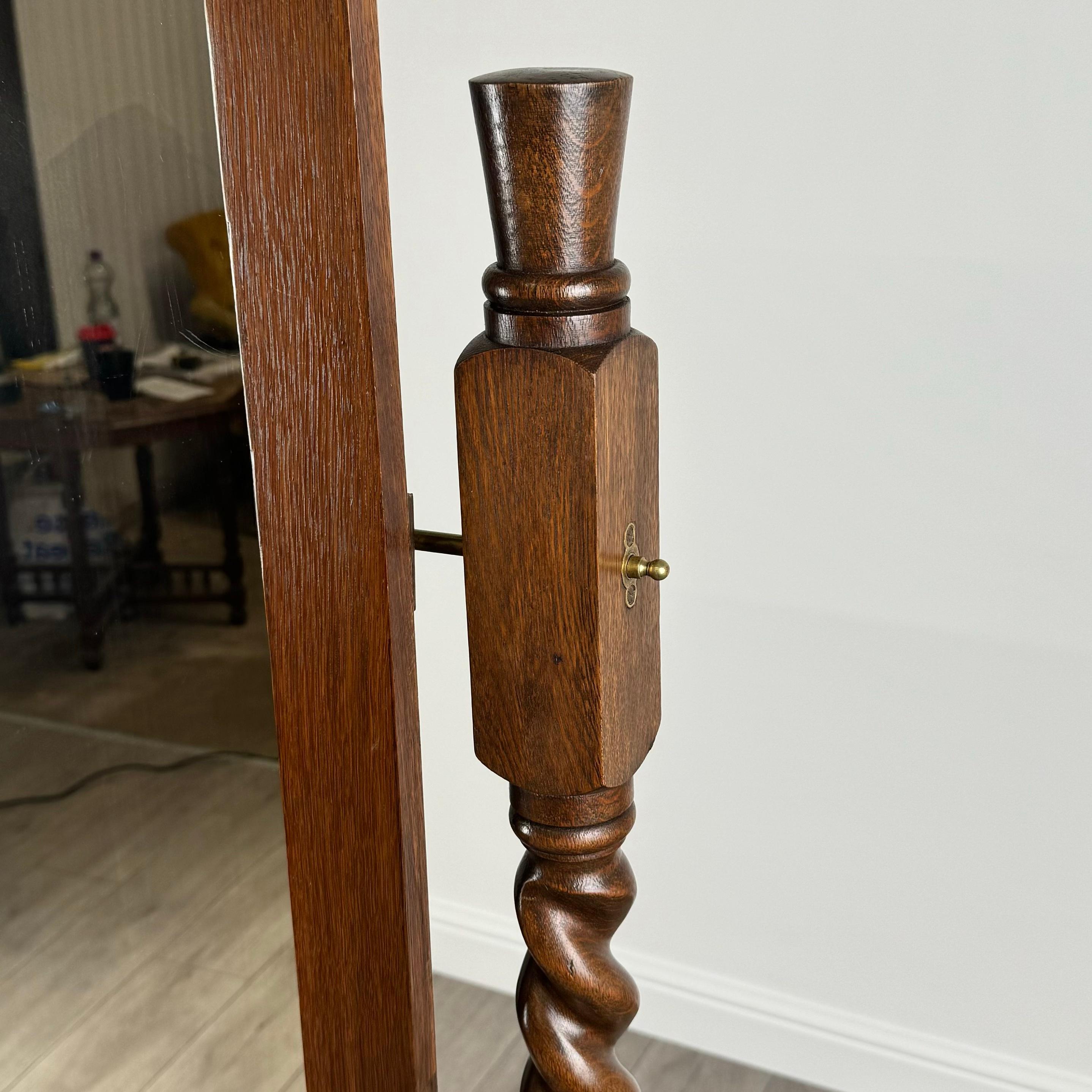 Antico specchio ovale Barley Twist del XX secolo in Oak ( REF AFS-3541 ) in vendita 4