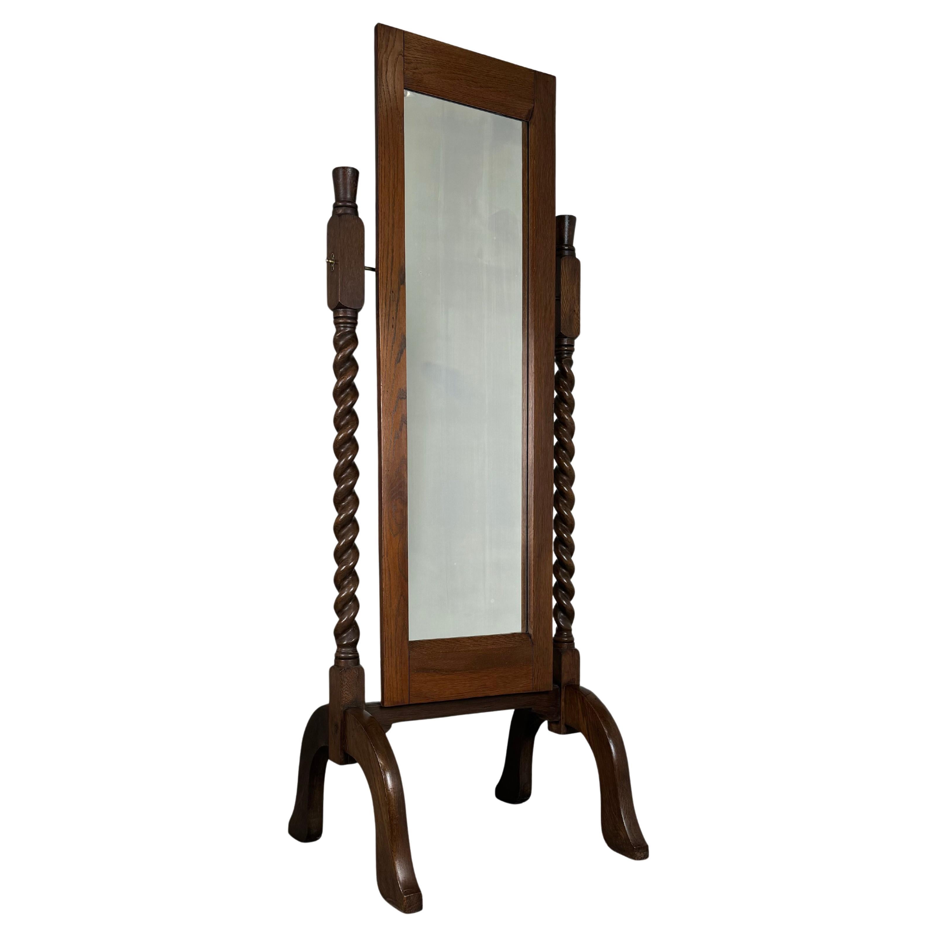 Antico specchio ovale Barley Twist del XX secolo in Oak ( REF AFS-3541 ) in vendita